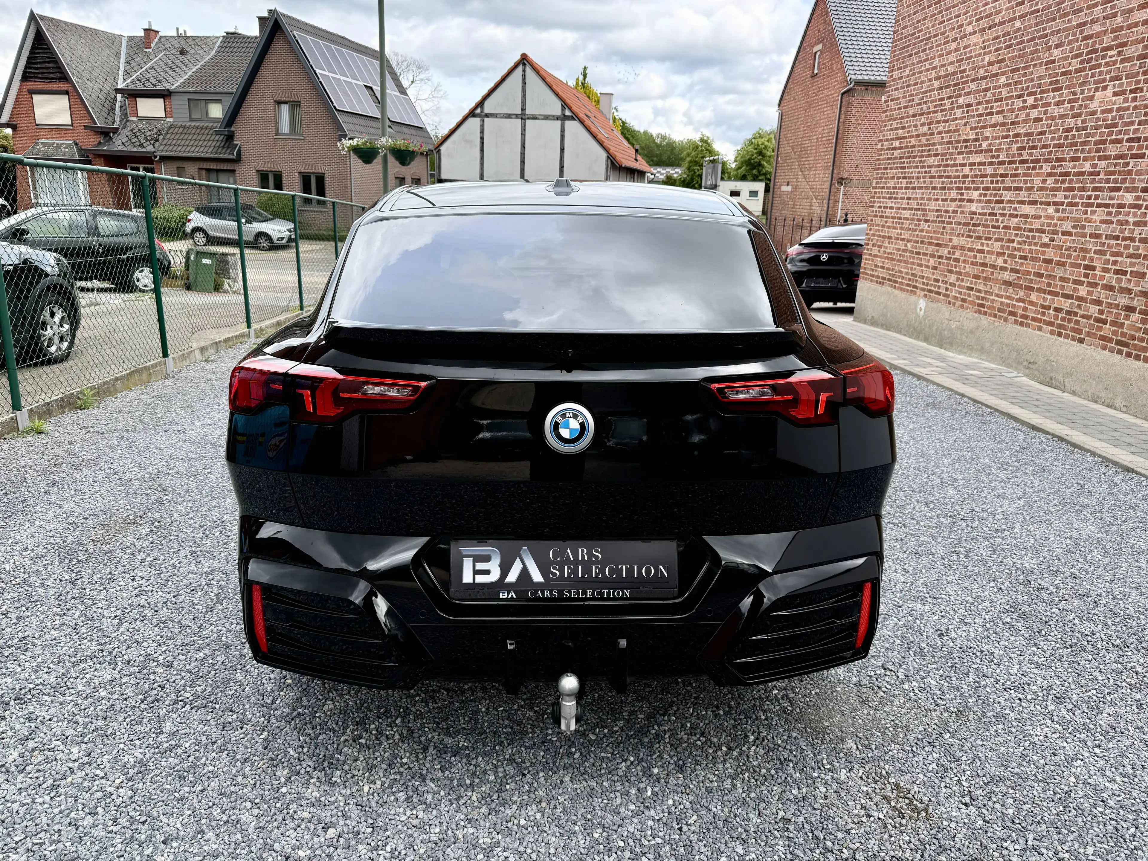 BMW iX2 66.5 kWh eDrive20 M Edition | Massage! | Harman Kardon | Pano! — photo 5