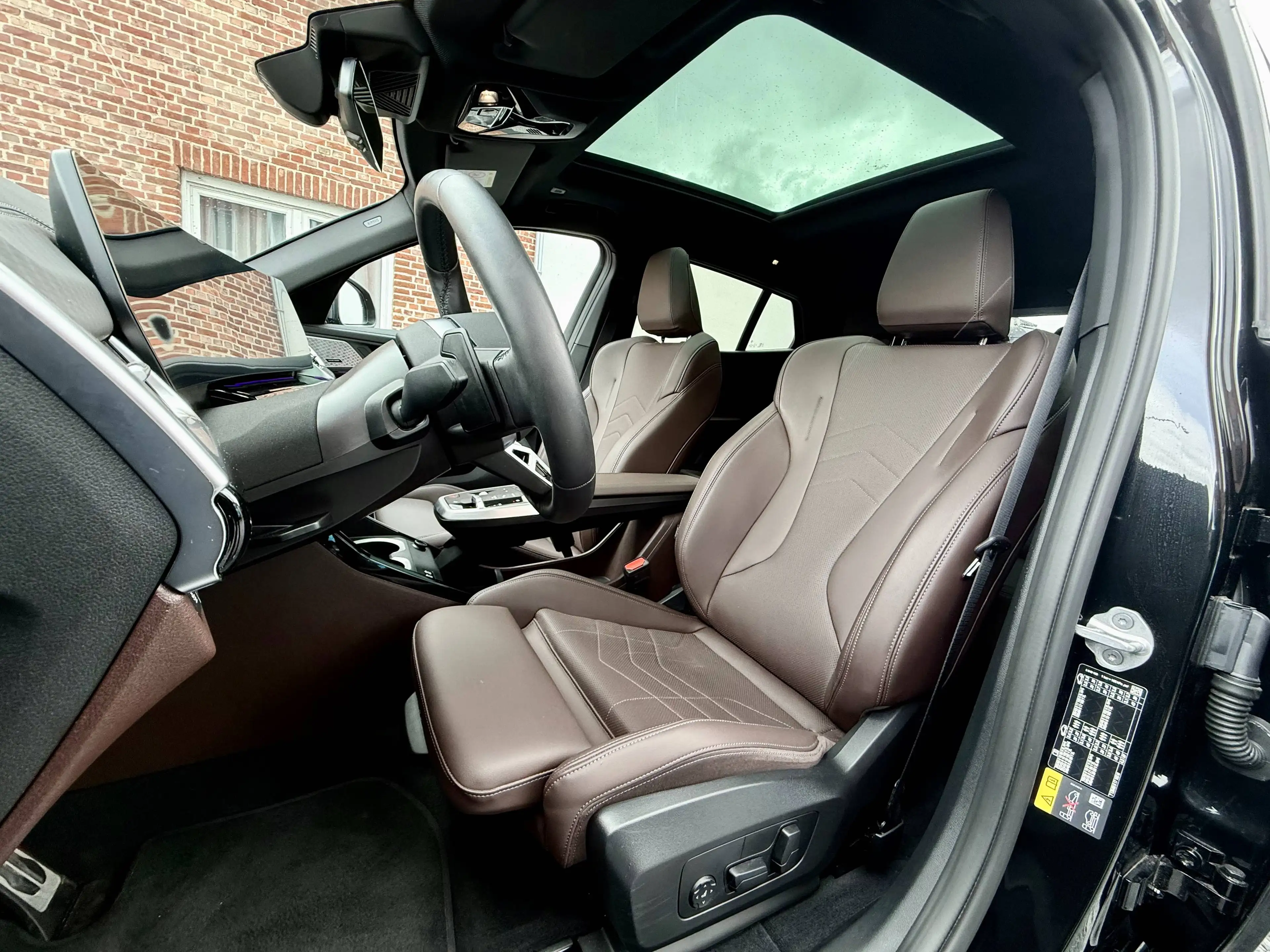 BMW iX2 66.5 kWh eDrive20 M Edition | Massage! | Harman Kardon | Pano! — photo 11