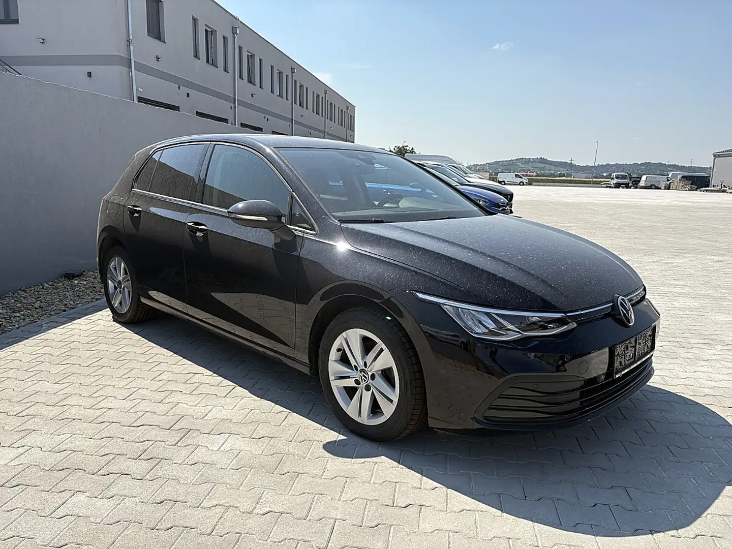 Volkswagen Golf 2,0 TDI Life DSG Schwarz - 2