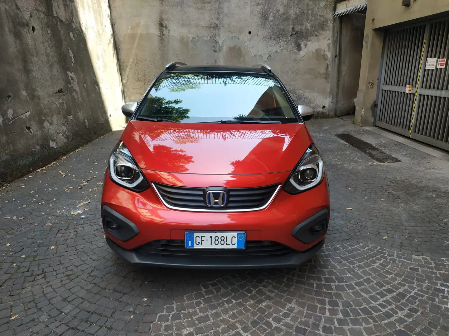 Honda Jazz 1.5 Crosstar eCVT Bicolor Executive Rosso - 1