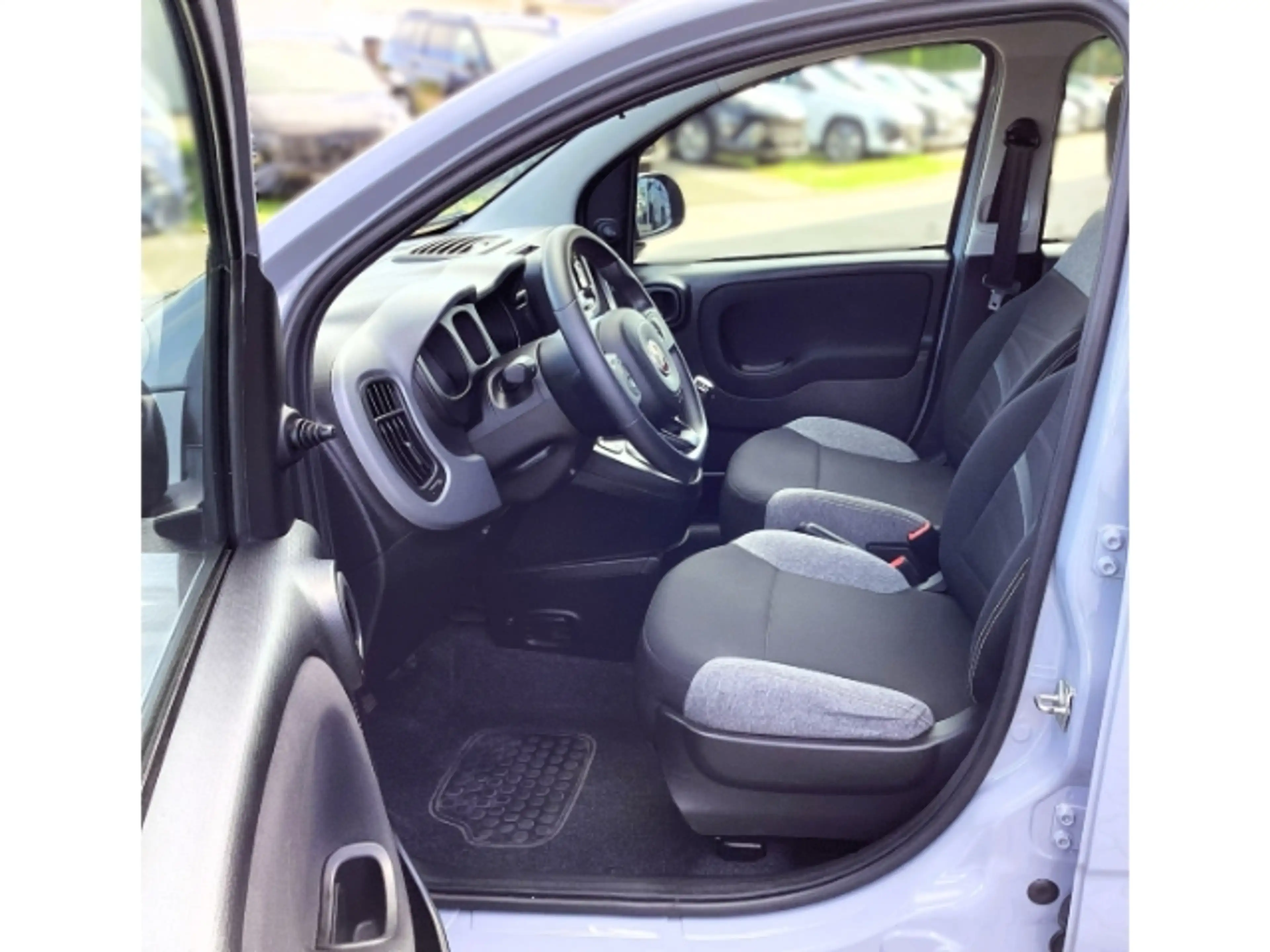 Fiat Panda Mild-Hybrid *Bluetooth *Klimaanlage *Start-Stop-Au — photo 7