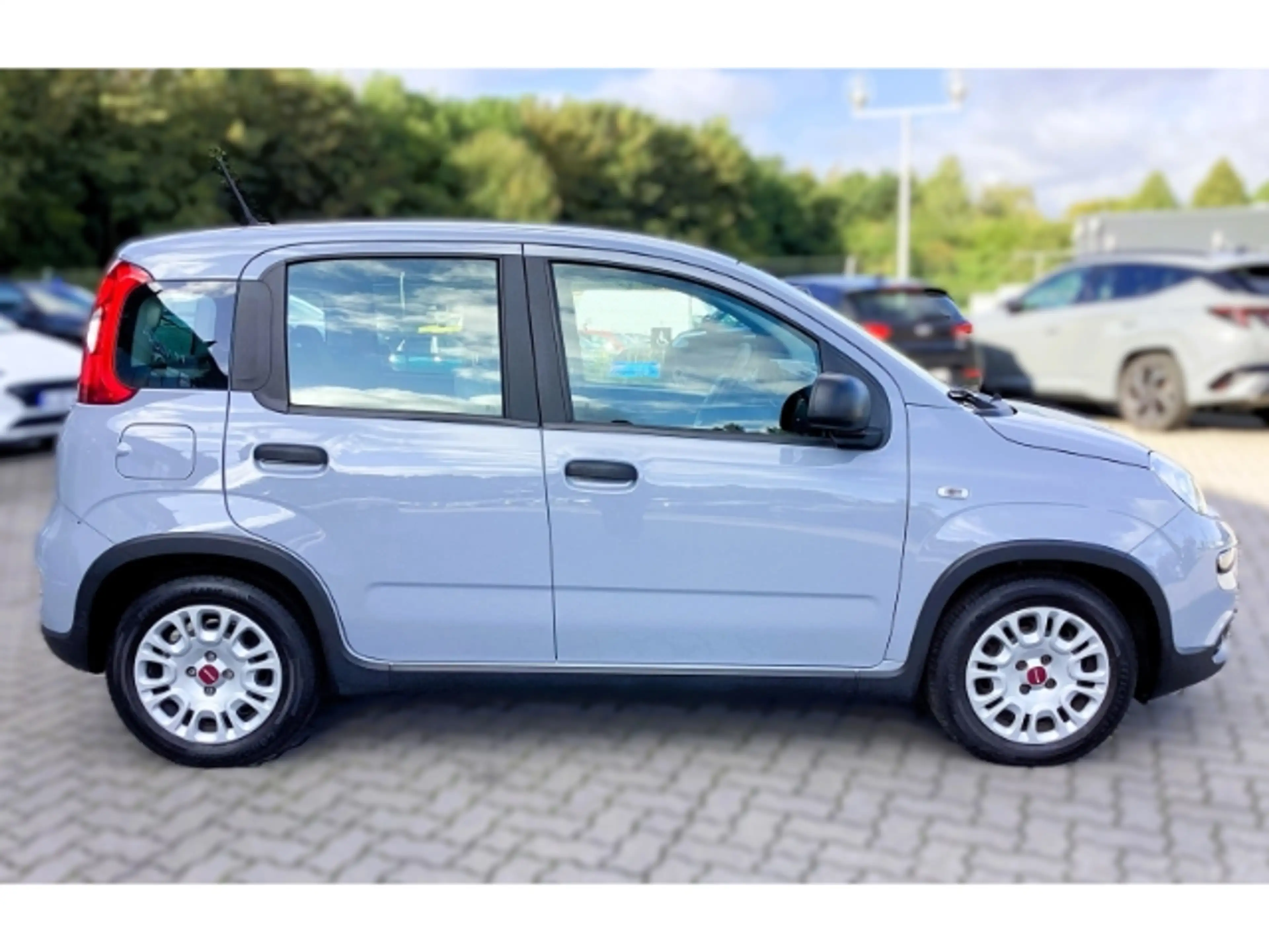 Fiat Panda Mild-Hybrid *Bluetooth *Klimaanlage *Start-Stop-Au — photo 5