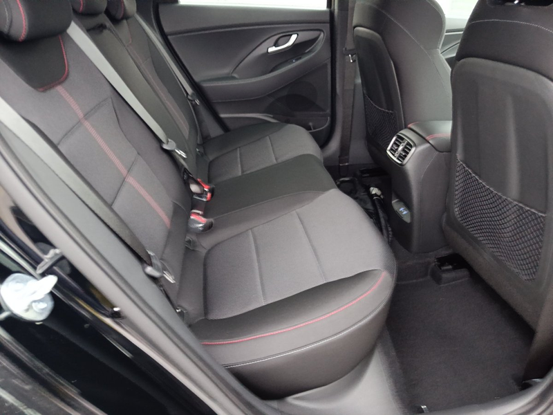 Hyundai i30 Kombi 1.6 T-GDI  N Line NAVI|KAMERA|SHZ|LRHZ — photo 13