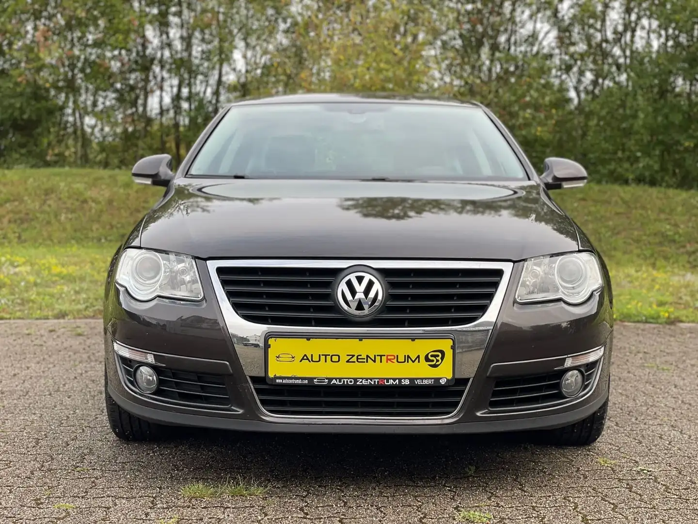 Volkswagen Passat Comfortline 2.0TDI*SHZ*KLIMA Braun - 1