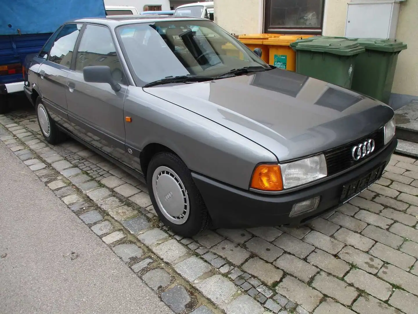 Audi 80 1,8E, Rarität, 112 PS Einspritzer Grau - 2