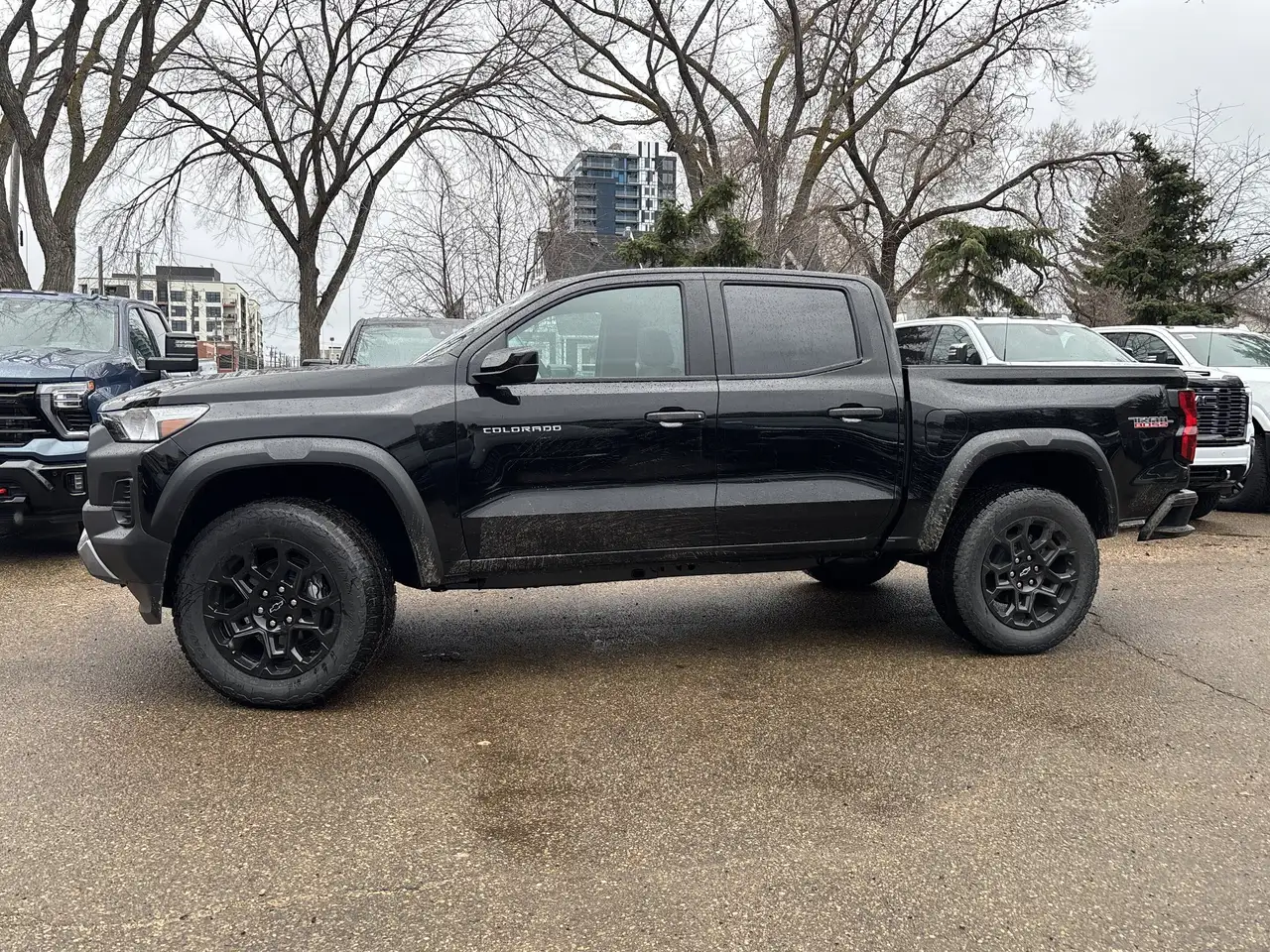Chevrolet Colorado снимка Chevrolet Colorado
