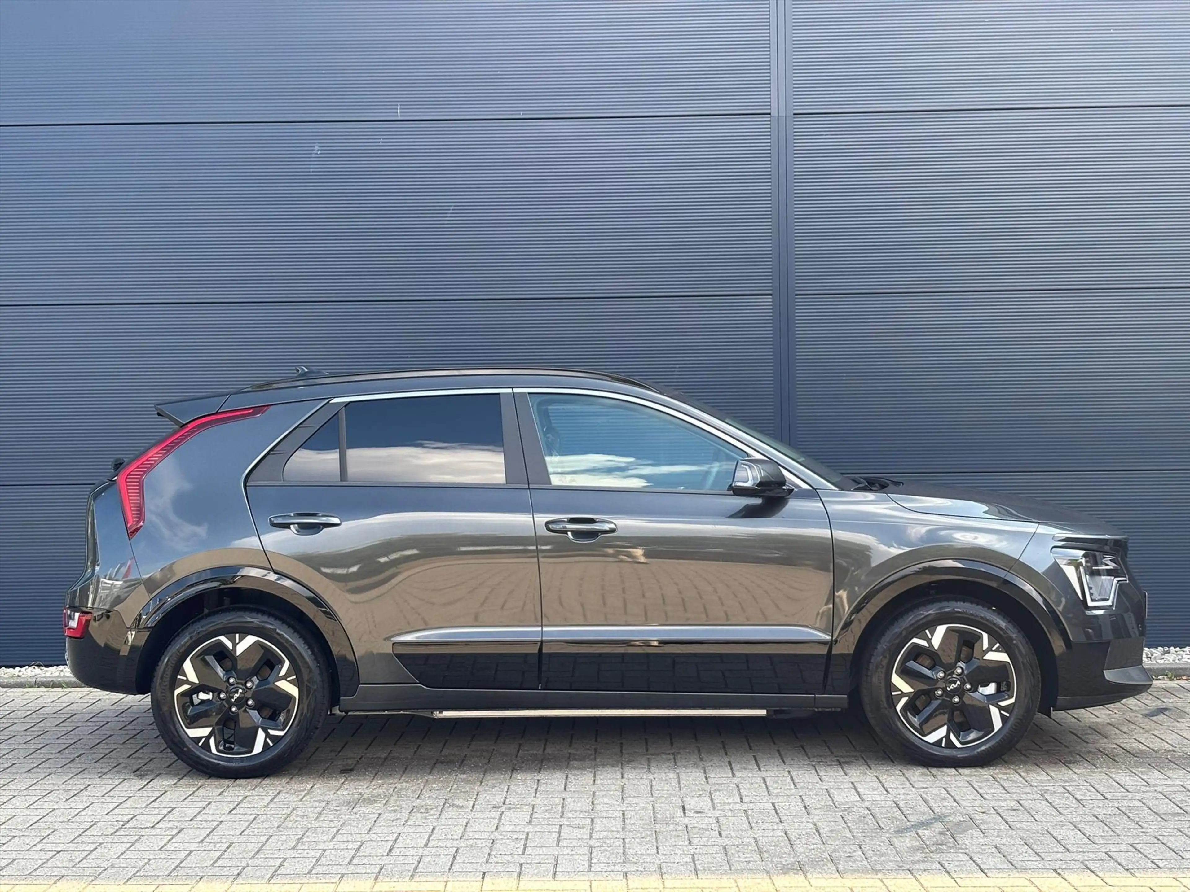 Kia e-Niro 64,8 kWh 204pk Edition Advanced | Stoel/Stuurverwa — photo 3
