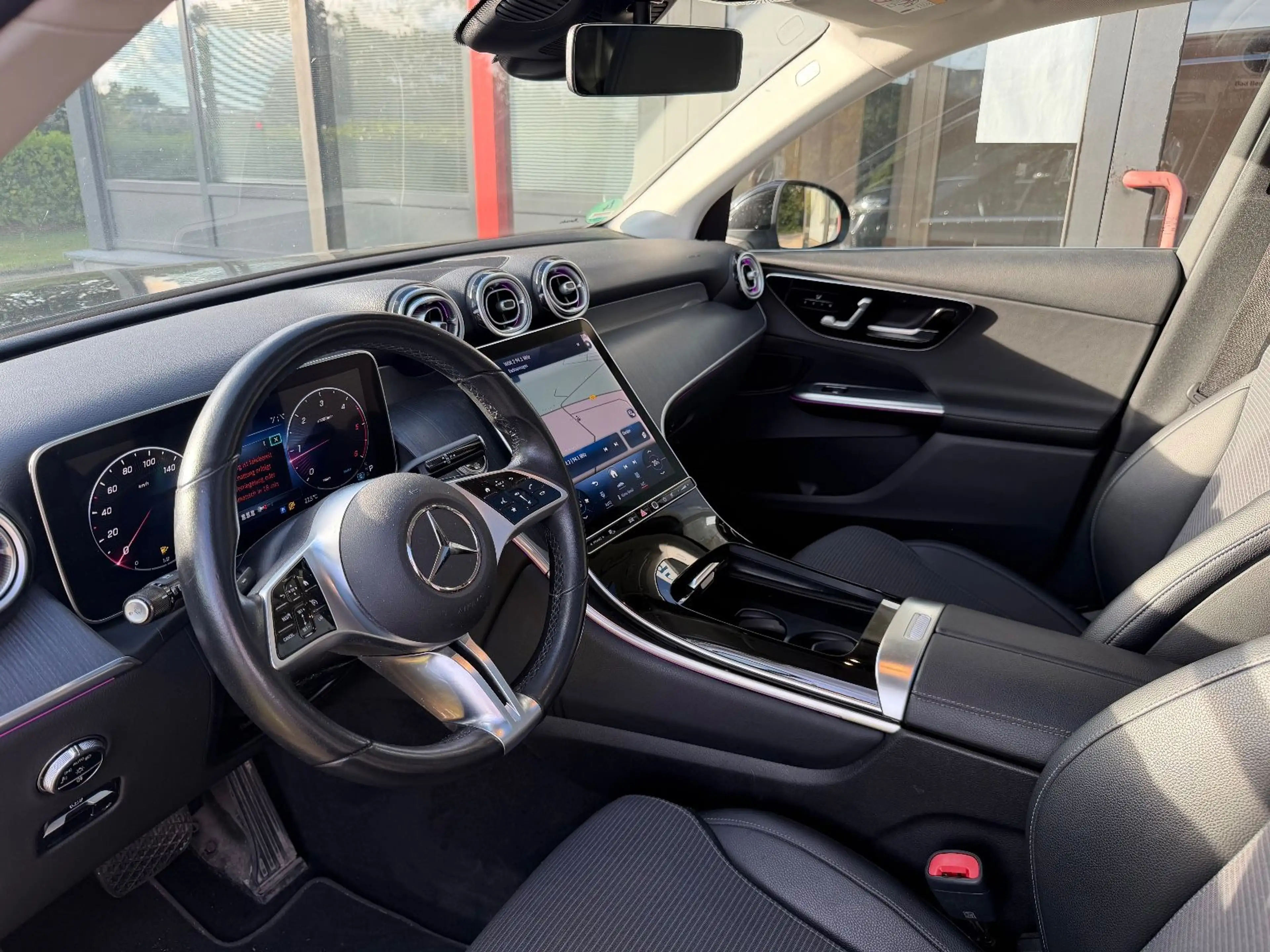 Mercedes-Benz GLC 220 d 4Matic /PANO/AHK/MEMORY — photo 9