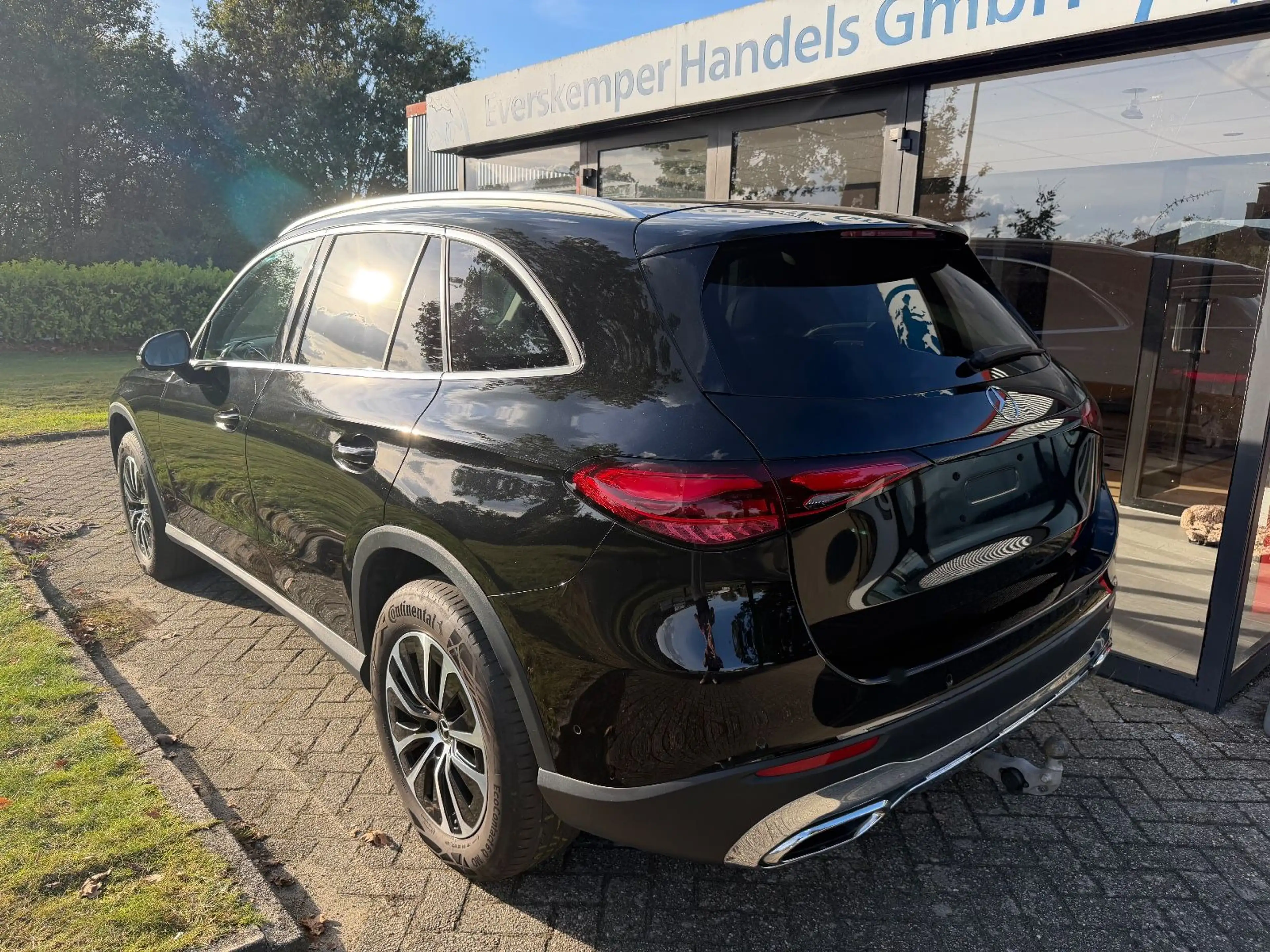 Mercedes-Benz GLC 220 d 4Matic /PANO/AHK/MEMORY — photo 8