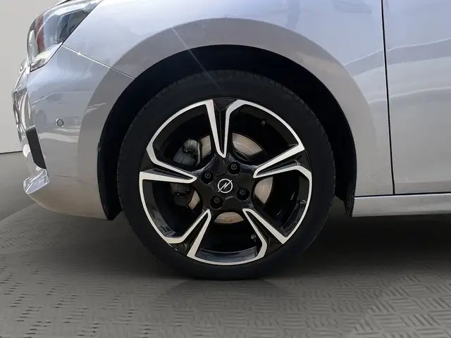 Opel Corsa view 10