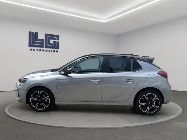 Opel Corsa view 9