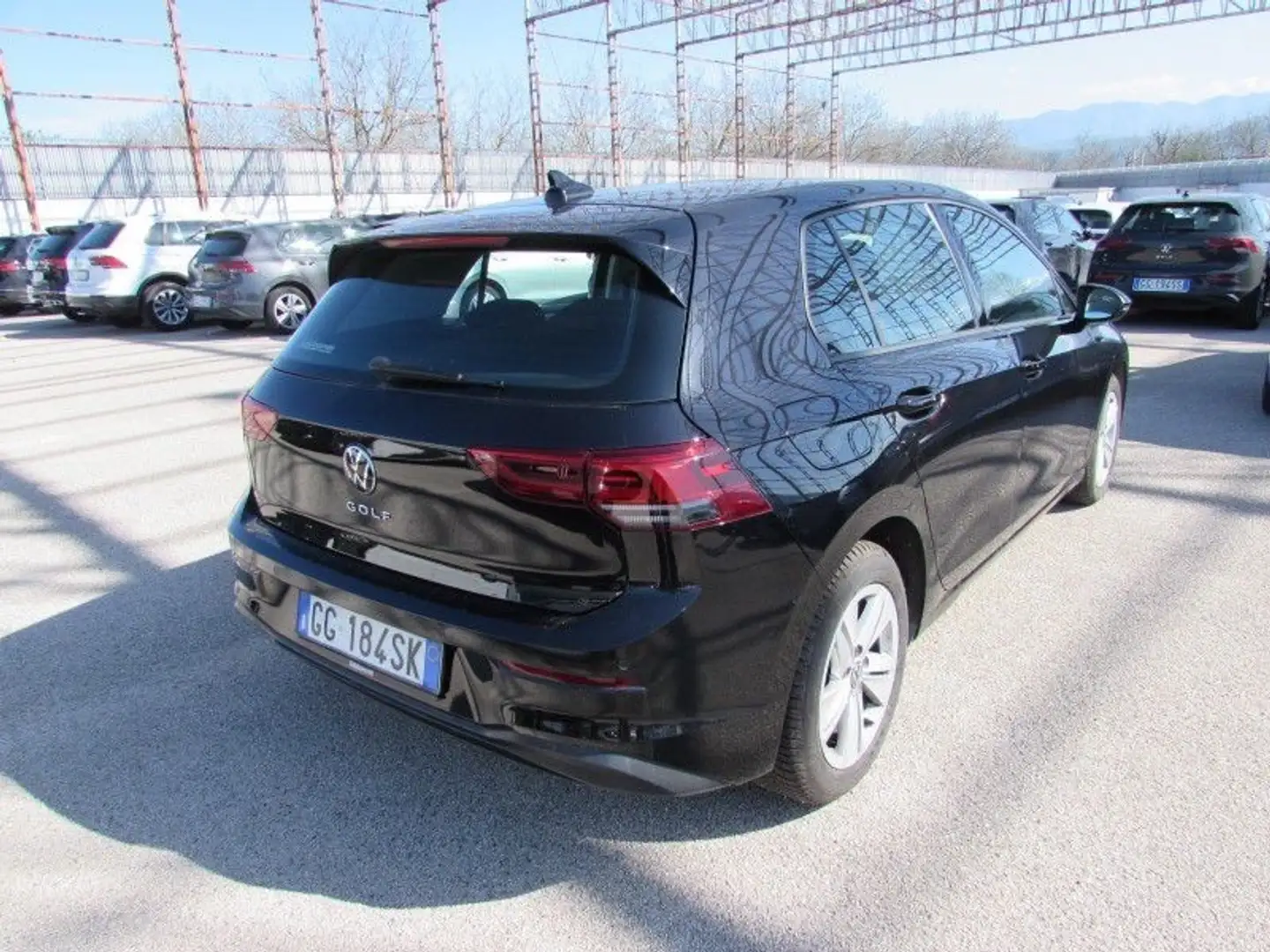 Volkswagen Golf 2.0 TDI DSG LIFE PRONTA CONSEGNA Nero - 2