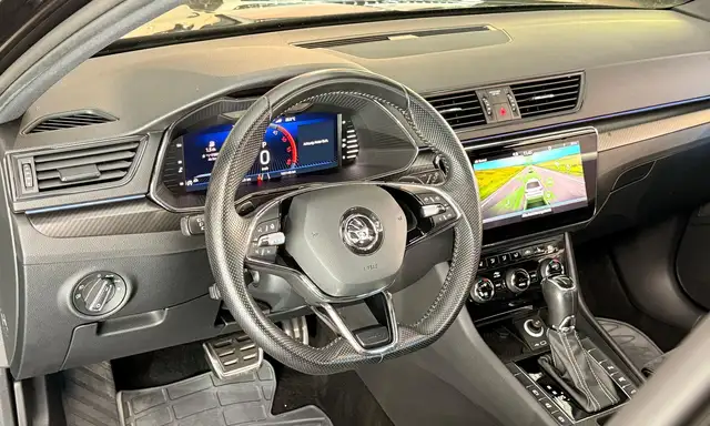 Skoda Superb view 15