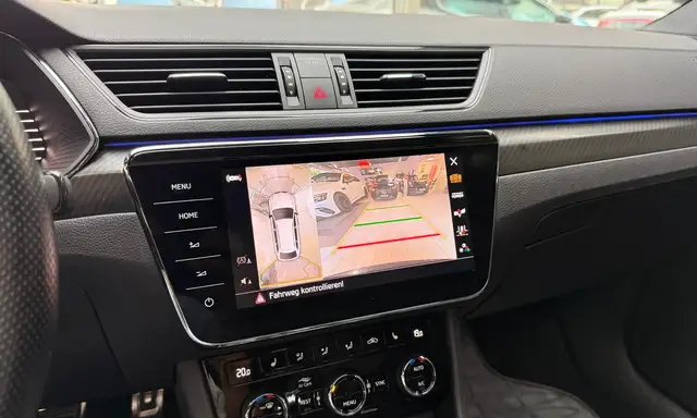 Skoda Superb view 17