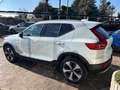 Volvo XC40 XC40 2023 2.0 b3 Core auto 163CV Weiß - thumbnail 4