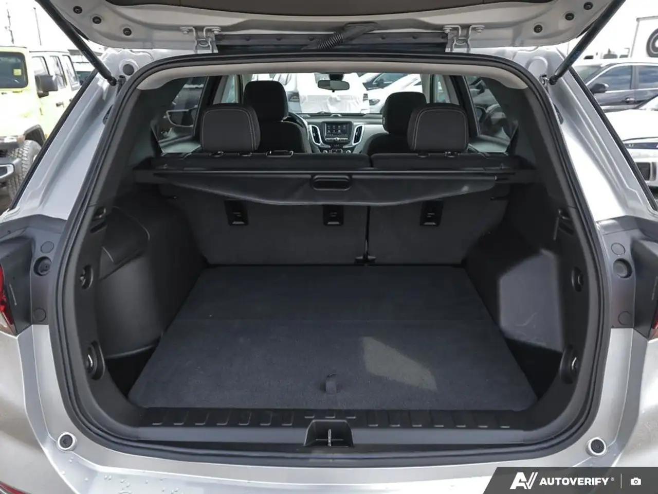 Chevrolet Equinox снимка Chevrolet Equinox