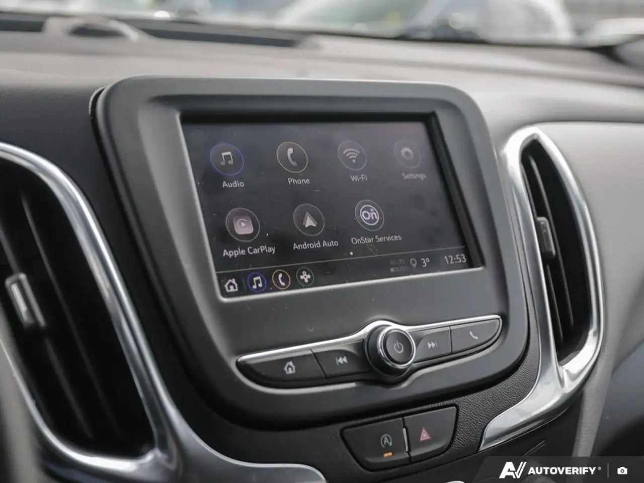 Chevrolet Equinox снимка Chevrolet Equinox