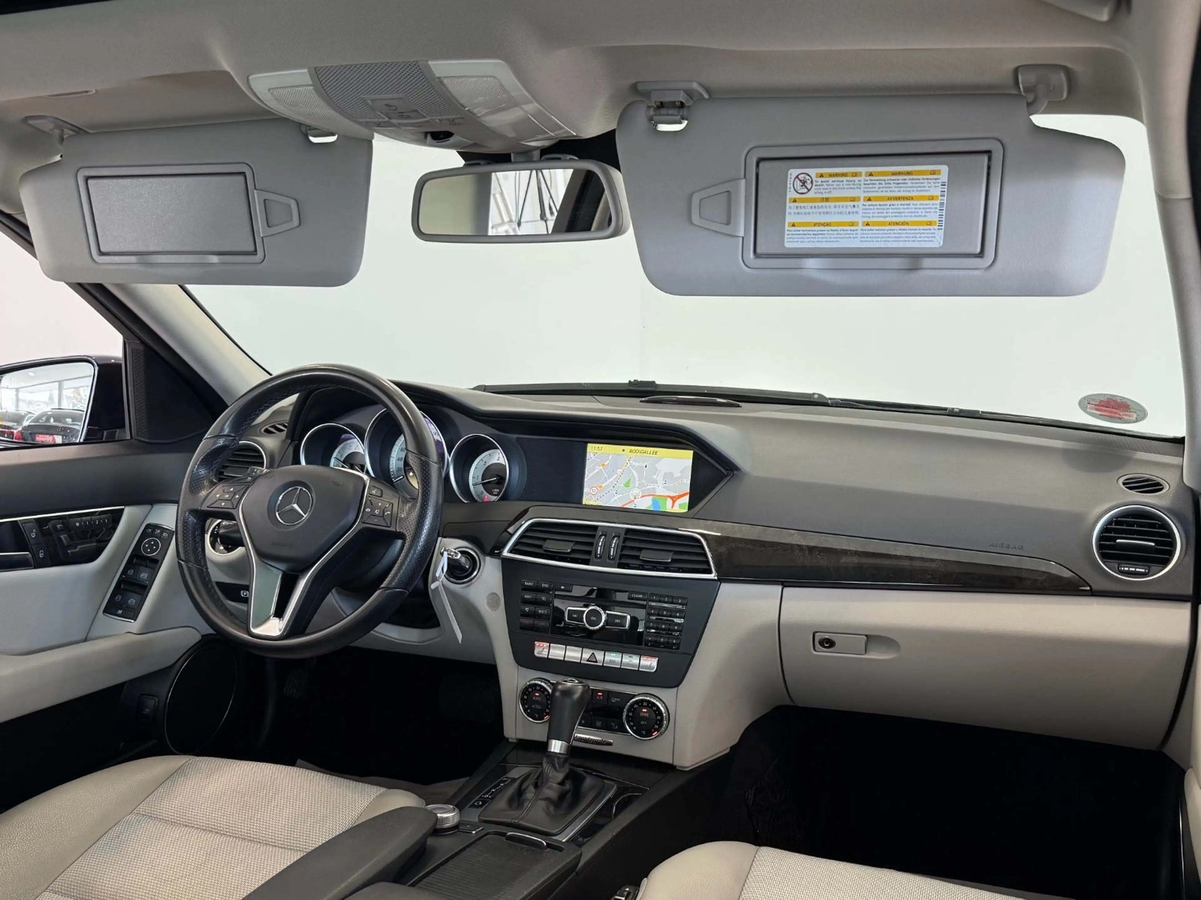 Mercedes-Benz C 350 CDI BlueEfficiency Avantgarde|SHD|MEM|DTR+ — photo 2