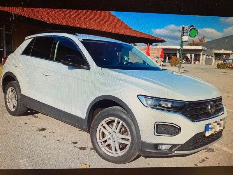 Annonce voiture d'occasion Volkswagen T-Roc - CARADIZE