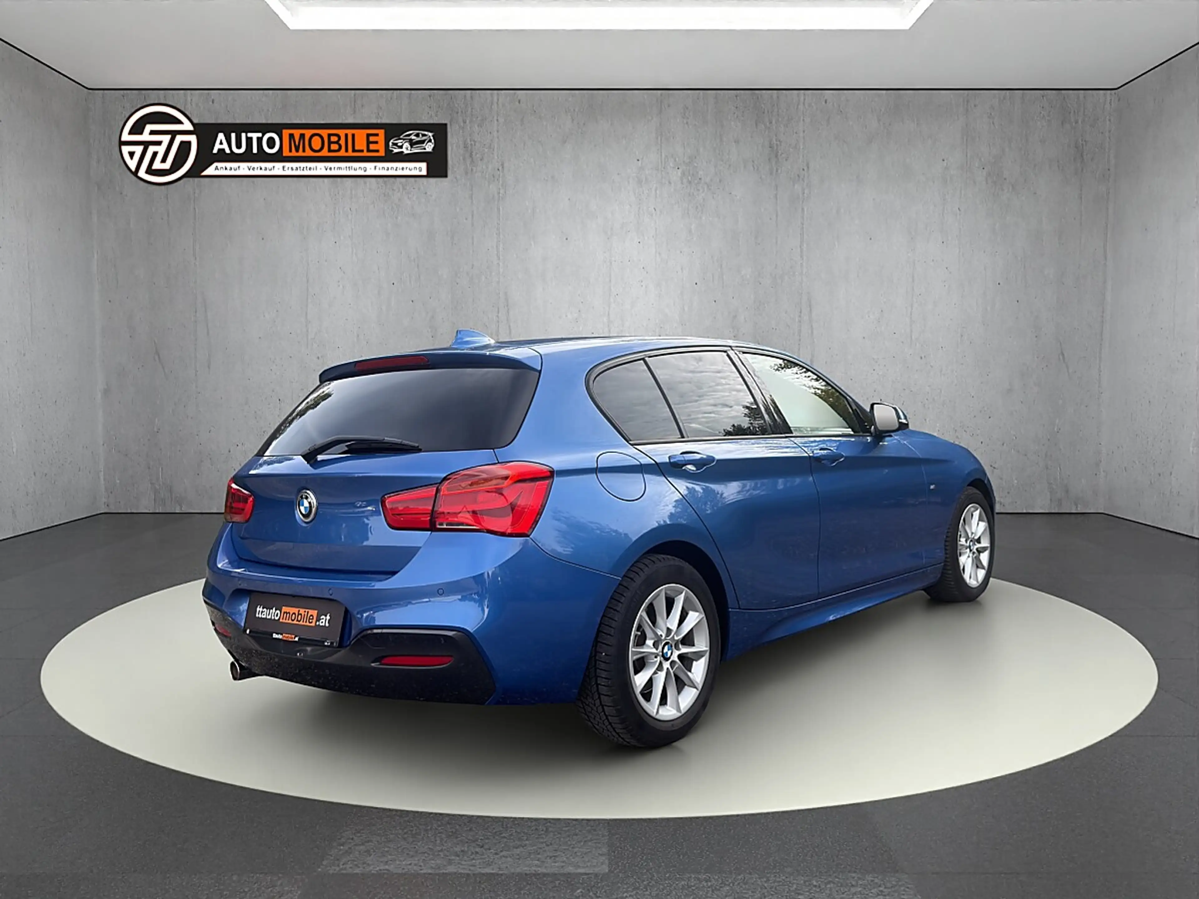 BMW 118 d M Sport — photo 11
