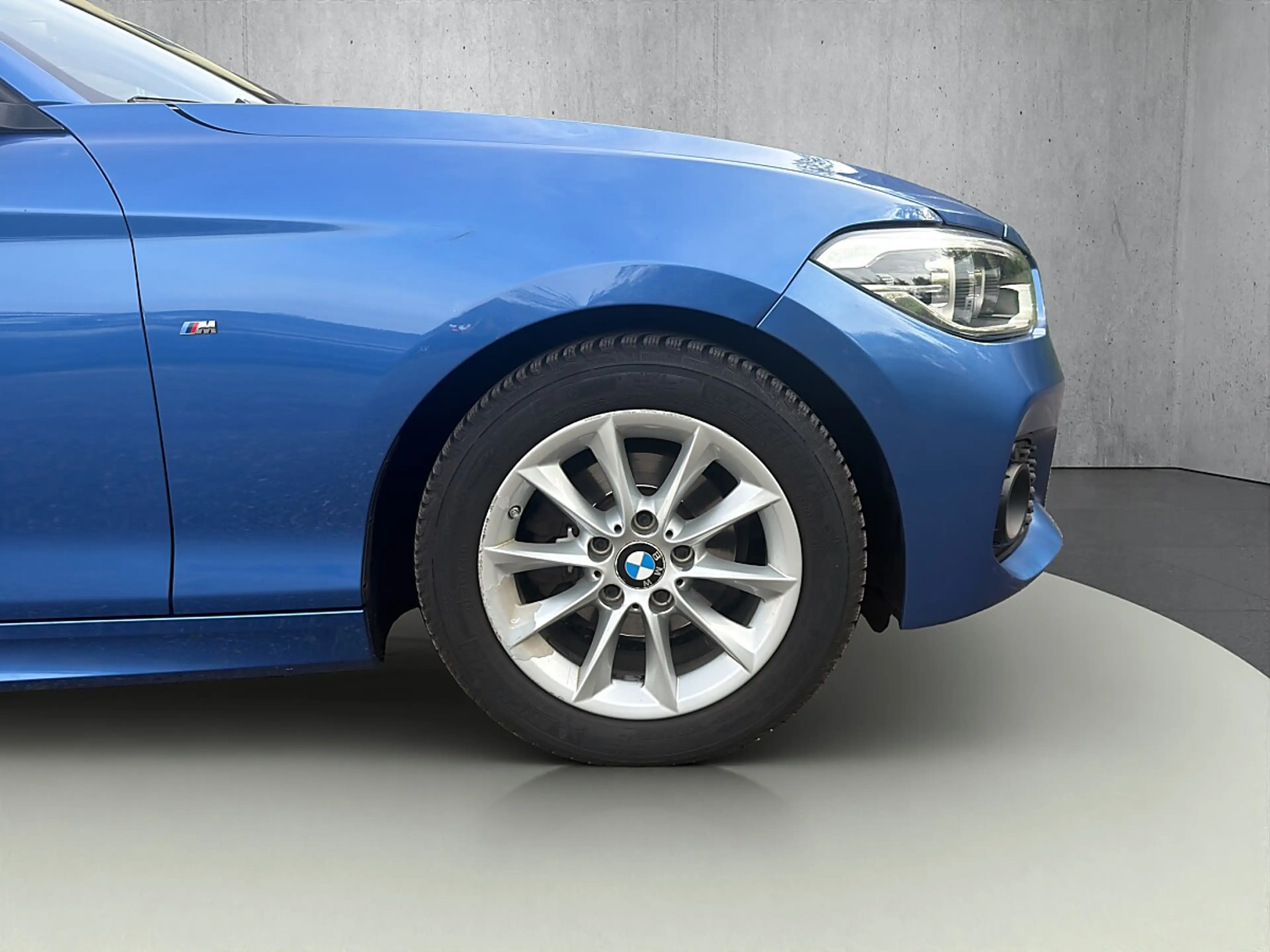 BMW 118 d M Sport — photo 13