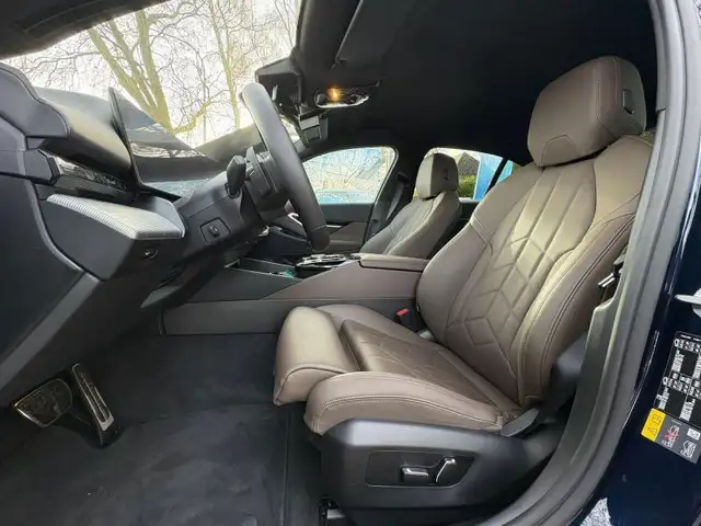 BMW M view 8