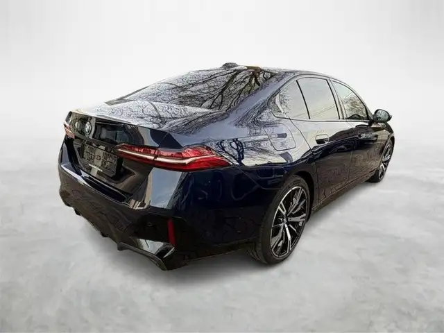 BMW M view 2