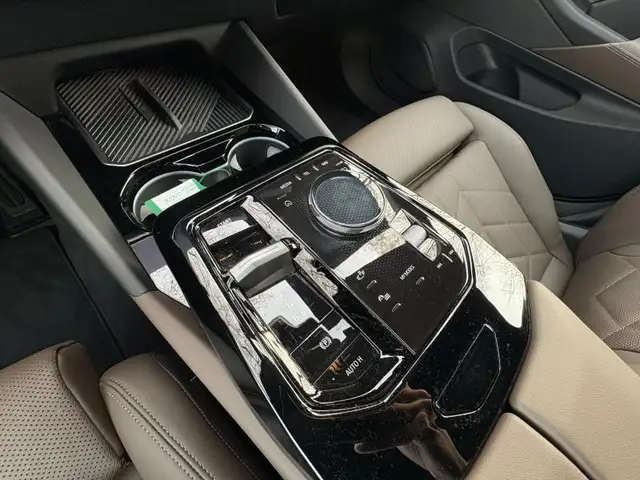 BMW M view 13