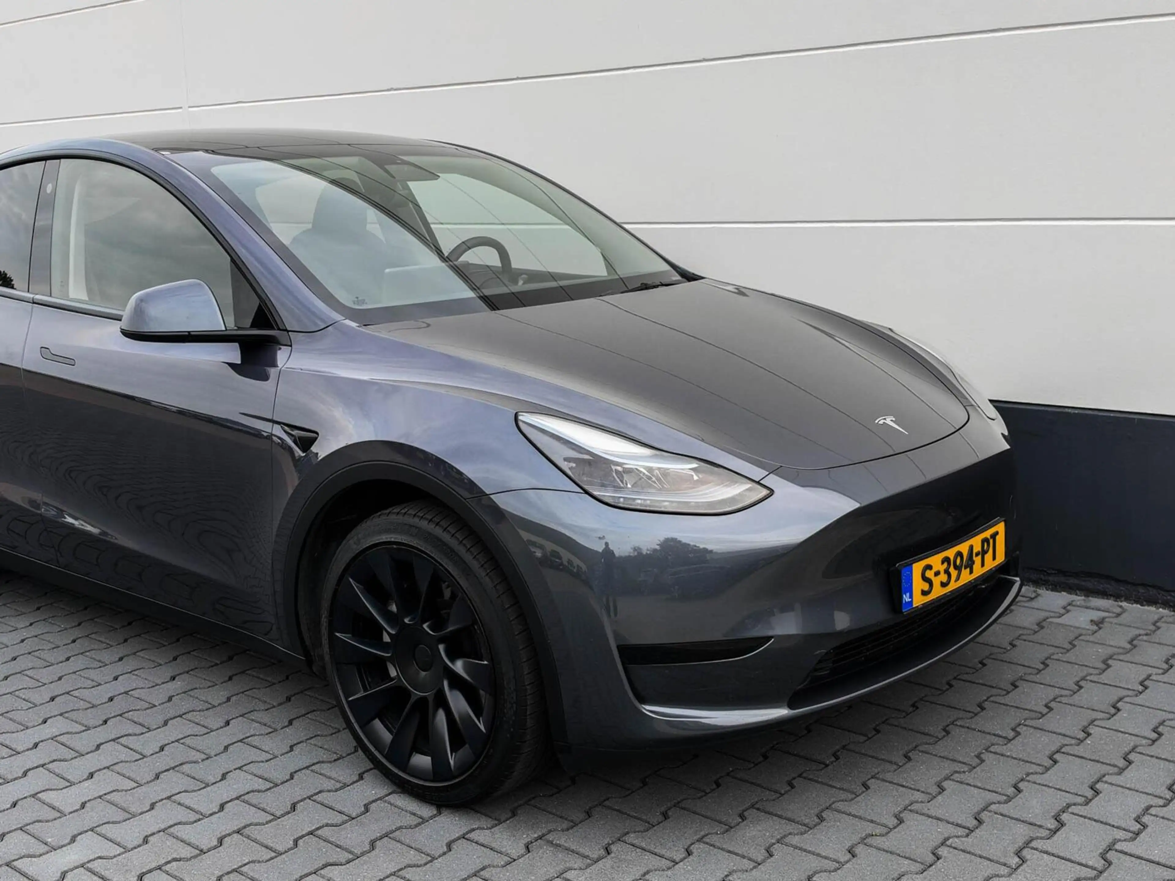 Tesla Model Y RWD 58 kWh | SOH 90.5% | LFP accu | 20 inch LMV | — photo 35