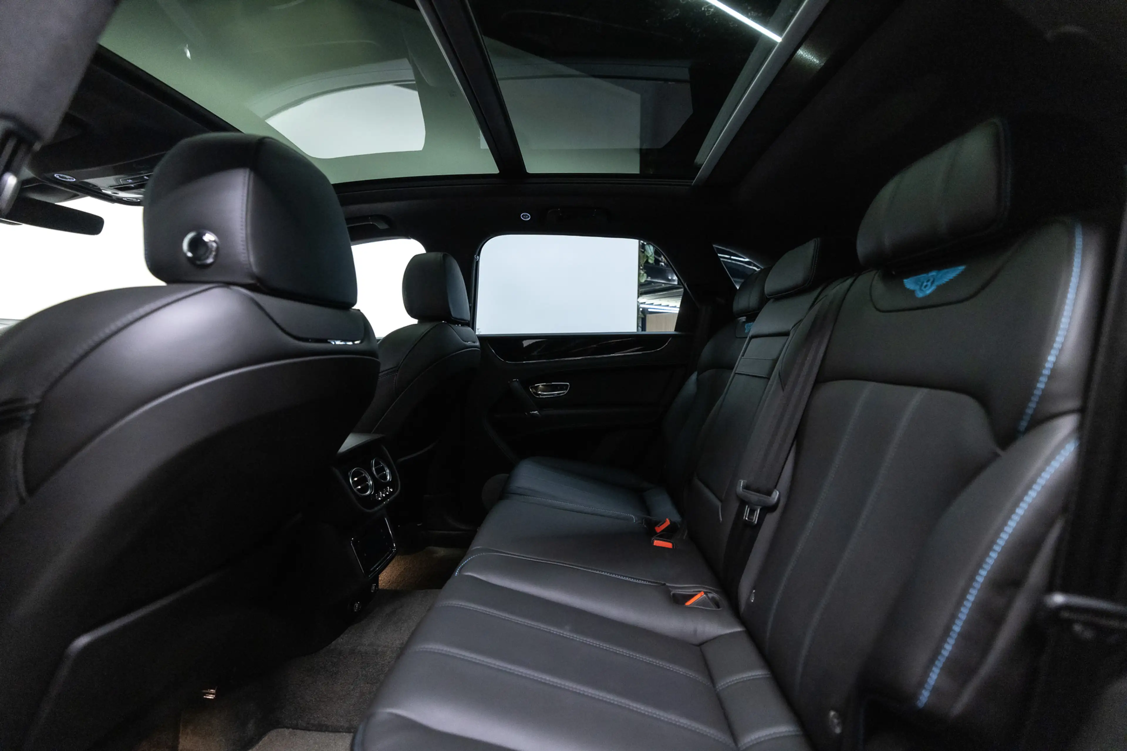Bentley Bentayga 4.0 V8 Btw auto, (€ 115.528,93 Ex B.T.W) DEALER AU — photo 10