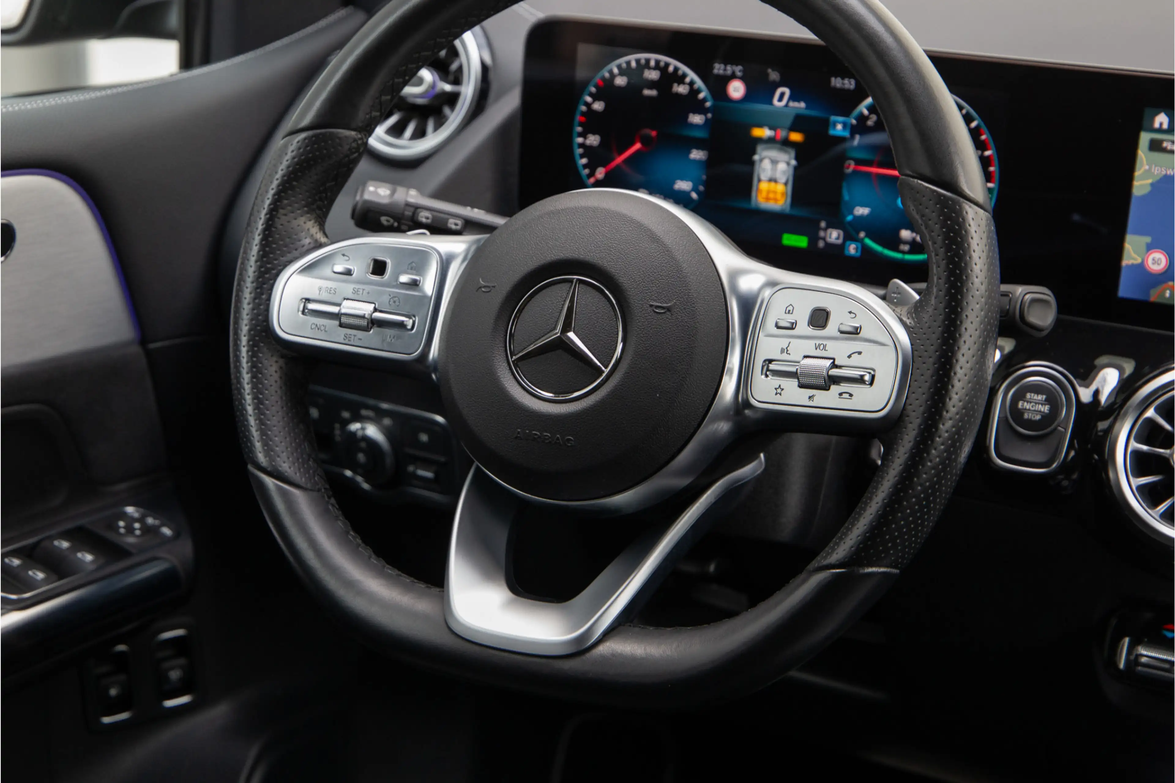 Mercedes-Benz B 250 e AMG Night Edition, Widescreen, Trekhaak, Camera, — photo 15