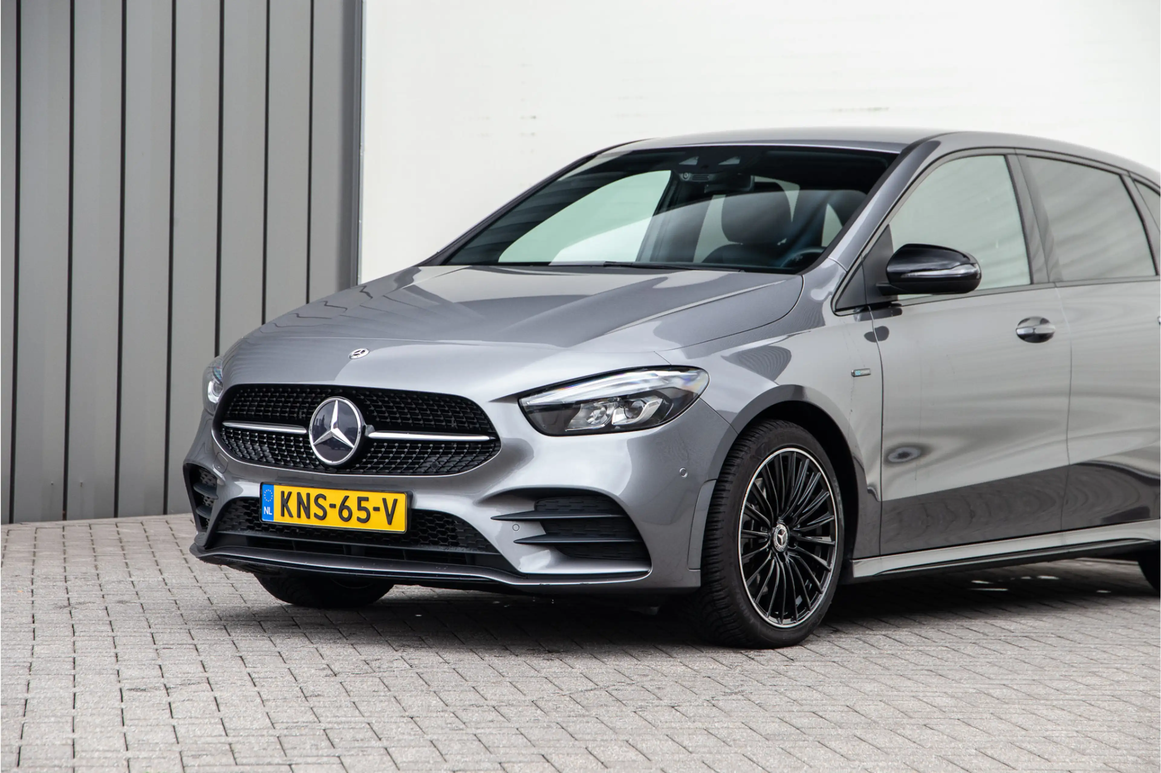 Mercedes-Benz B 250 e AMG Night Edition, Widescreen, Trekhaak, Camera, — photo 14
