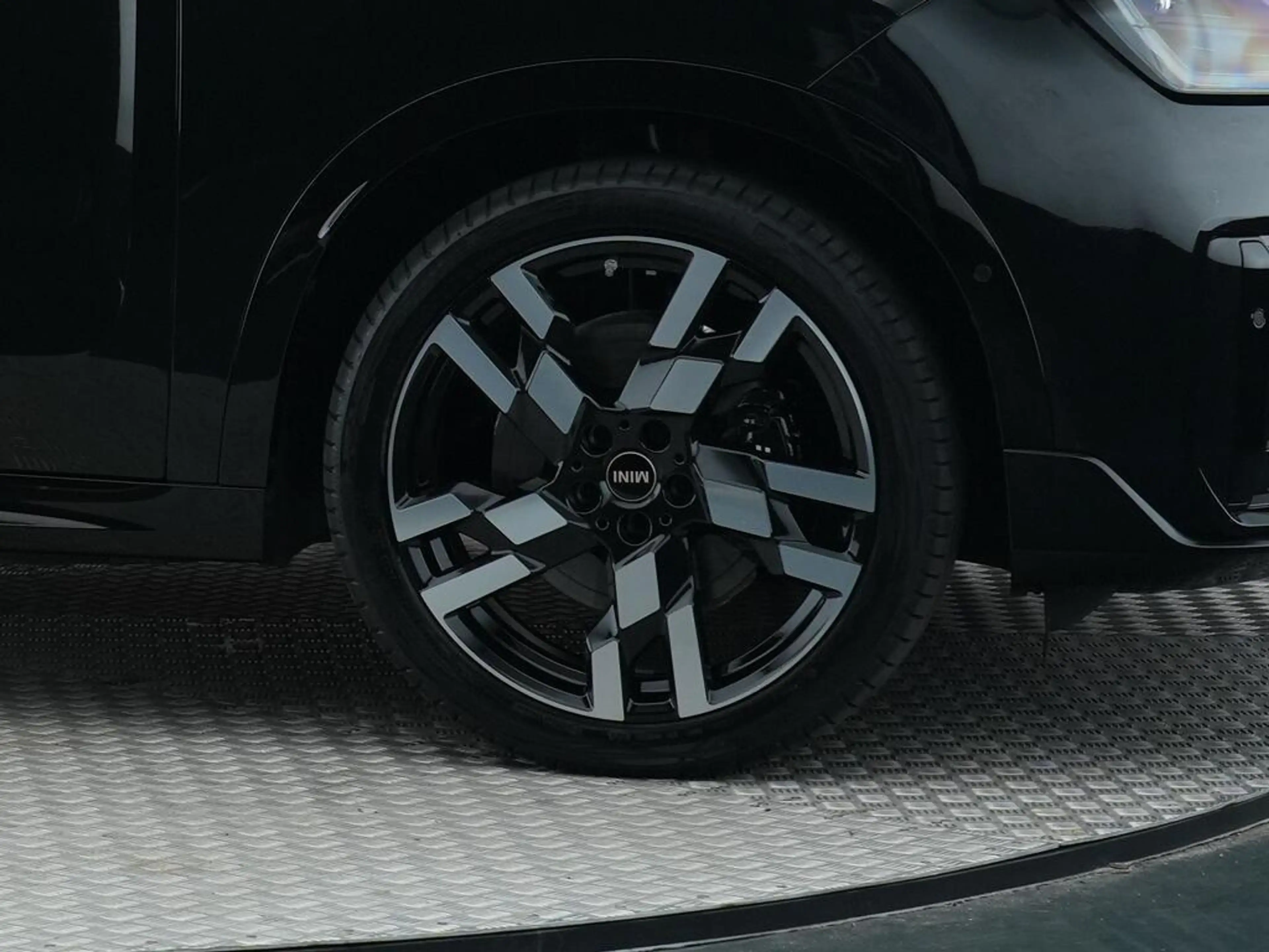 MINI Countryman E | Pakket XL + John Cooper Works — photo 4