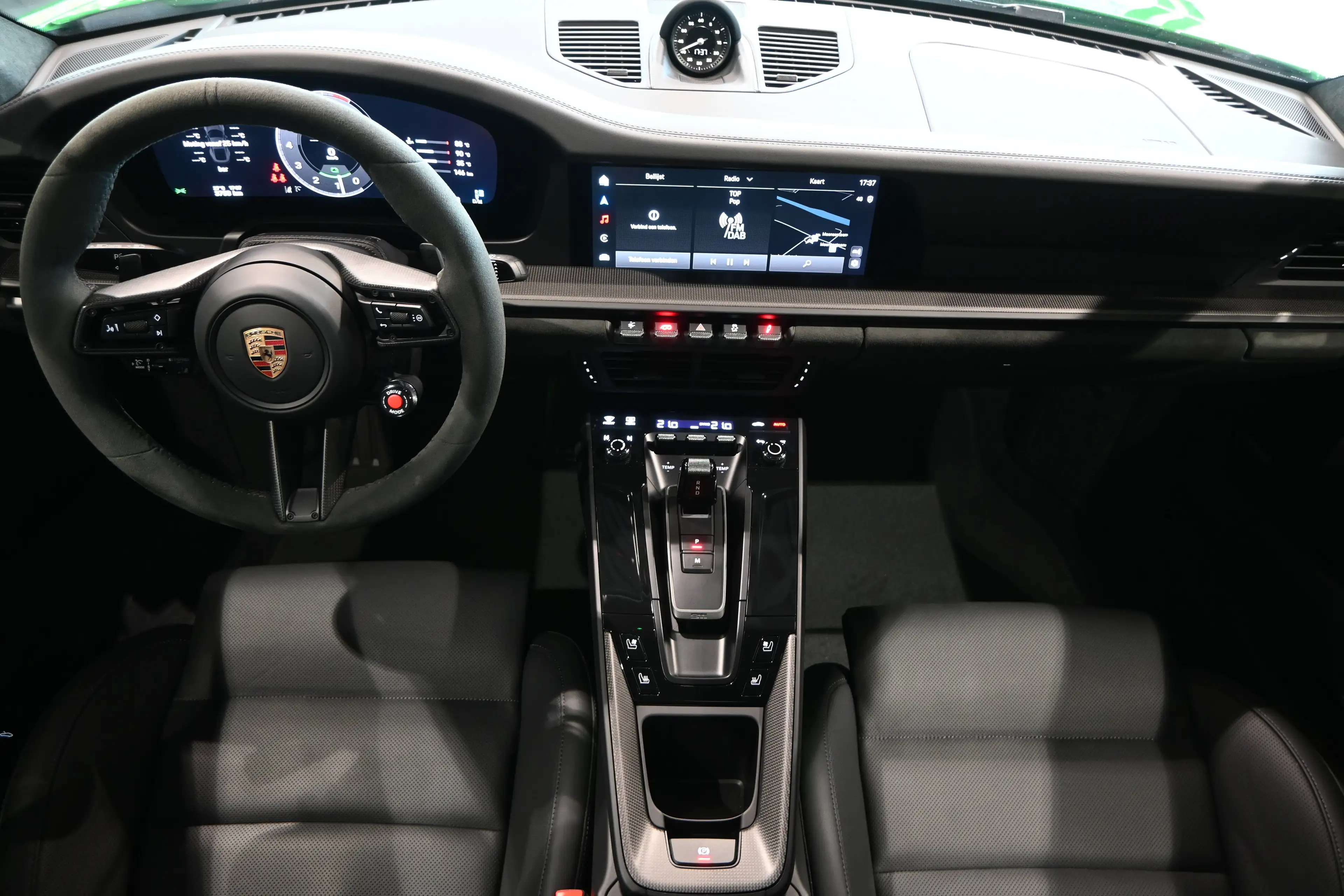 Porsche 911 992.2 Carrera GTS **MATRIX/CARBON/360°CAM/BOSE/ACC/CHRONO/LIFT** — photo 12
