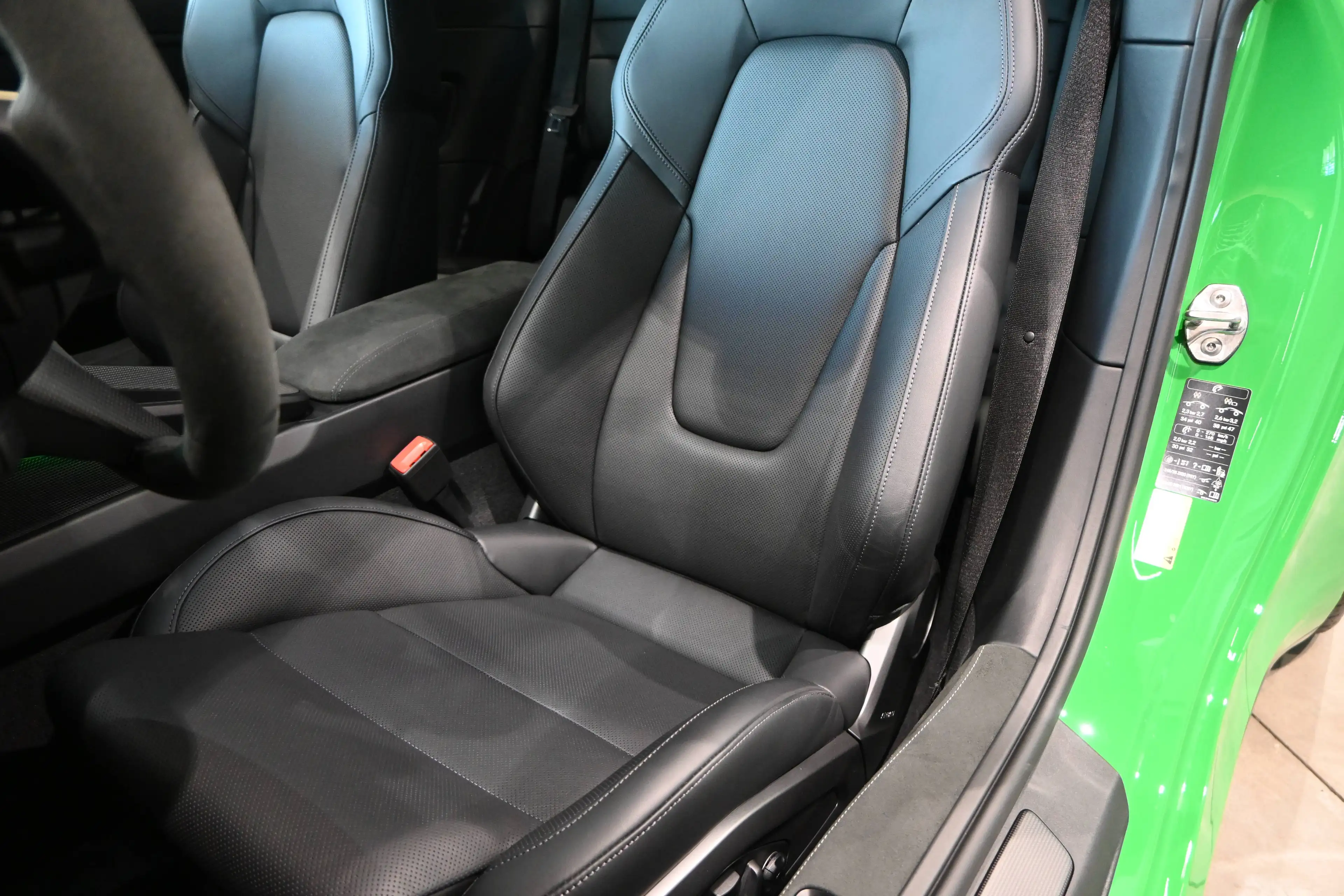 Porsche 911 992.2 Carrera GTS **MATRIX/CARBON/360°CAM/BOSE/ACC/CHRONO/LIFT** — photo 15