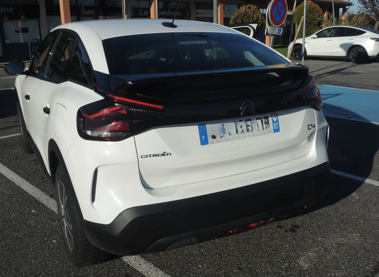 Citroen C4 110HDI Societe 3 eme. Génération Blanc - 1