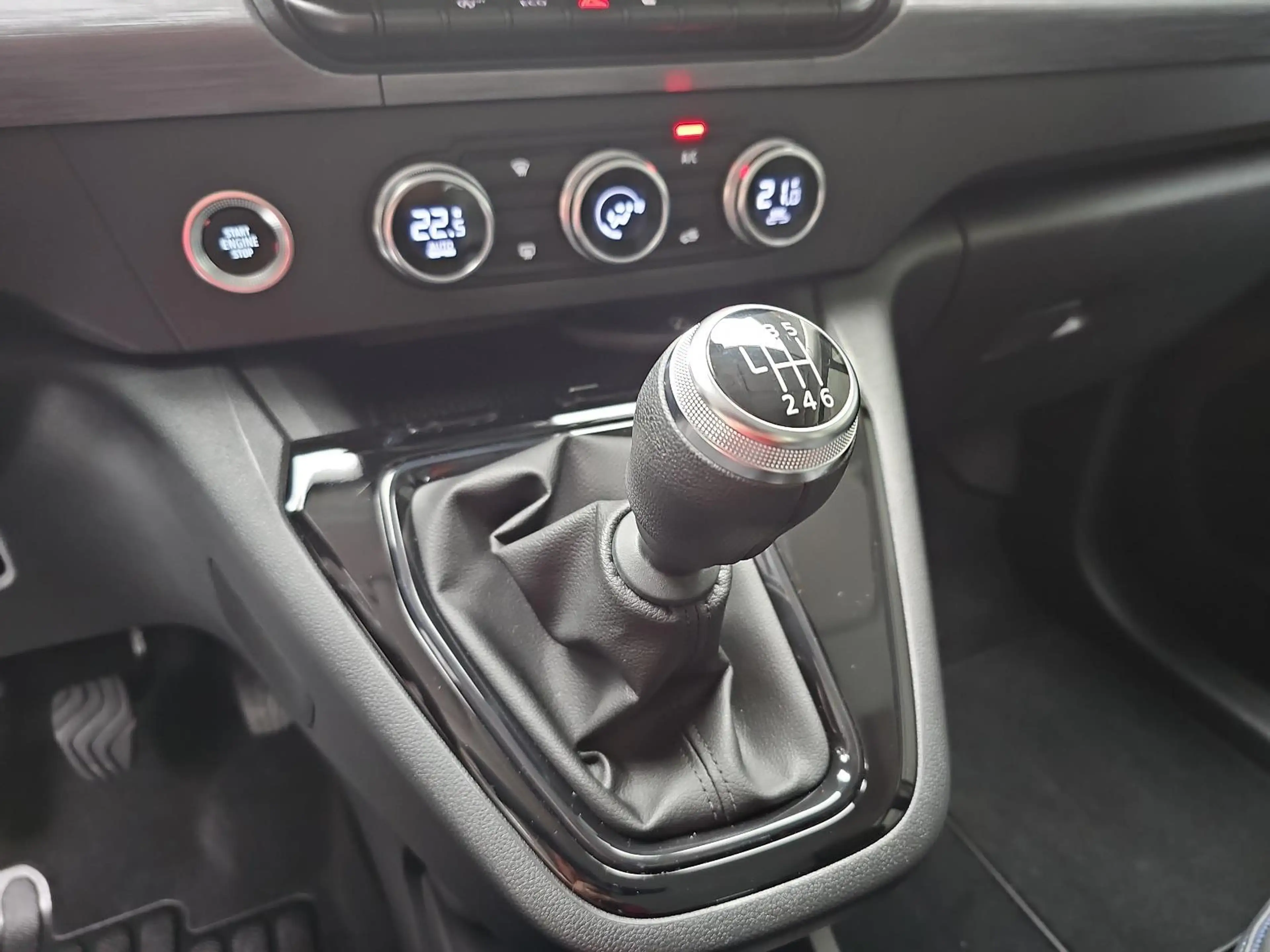 Nissan Townstar TOWNSTAR KOMBI 1.3 DIG-T L1 2.0T N-CONNECTA — photo 13