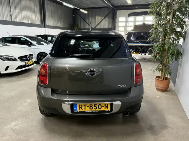 Mini Countryman view 5