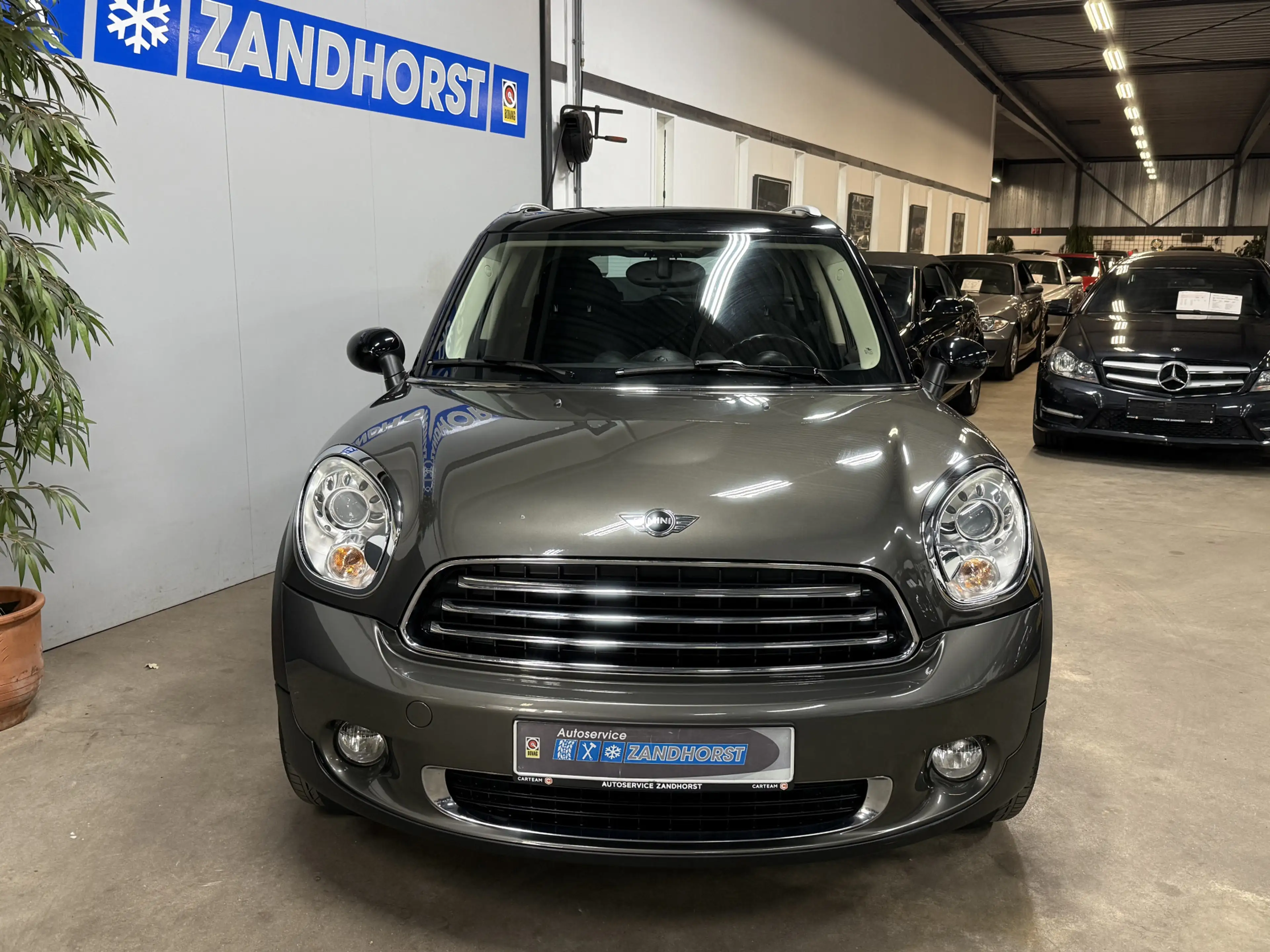 MINI Cooper Countryman 1.6 Pepper // Autom // Xenon — photo 2