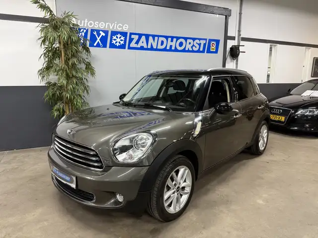 MINI Cooper Countryman 1.6 Pepper // Autom // Xenon