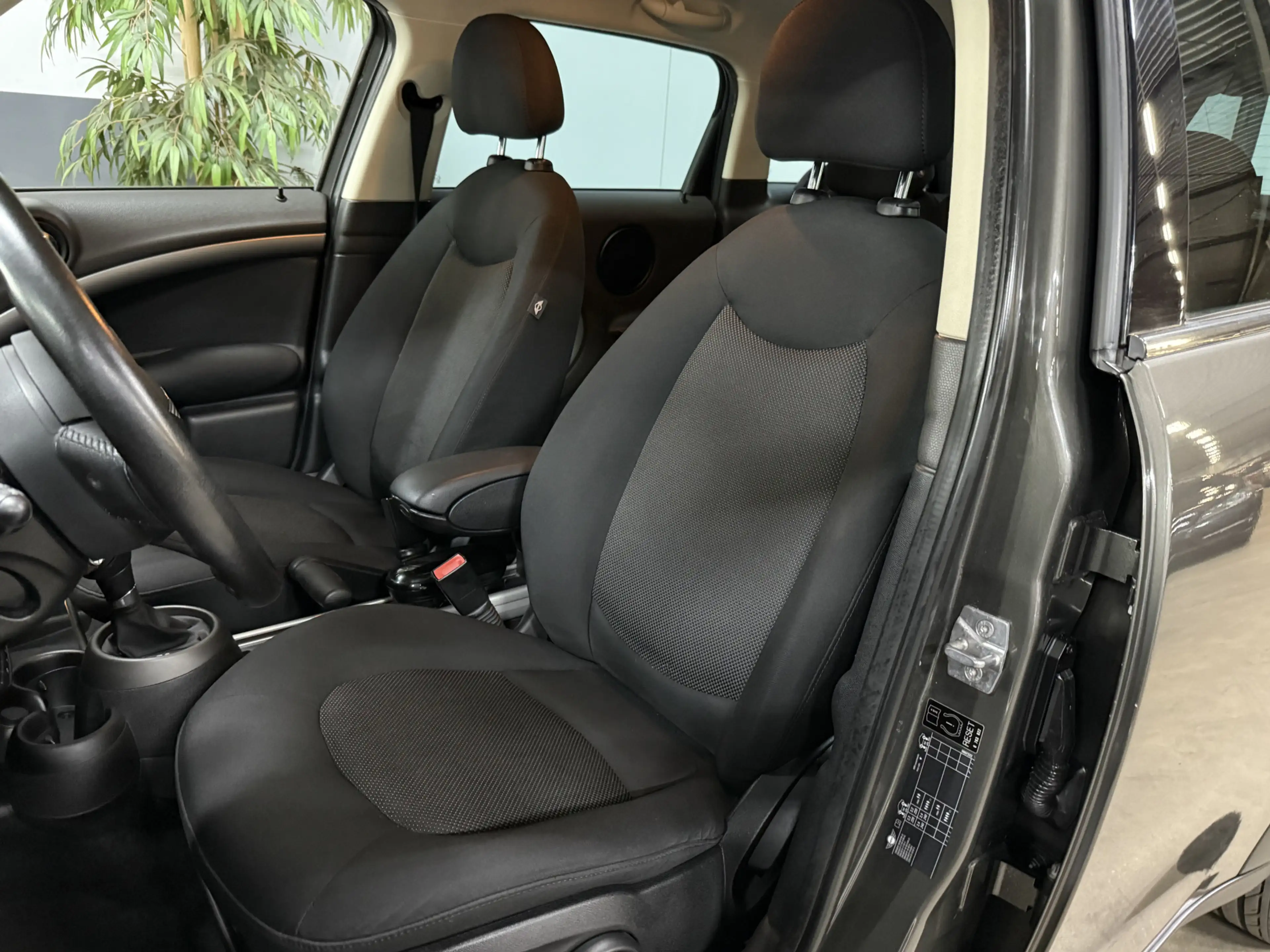 MINI Cooper Countryman 1.6 Pepper // Autom // Xenon — photo 10