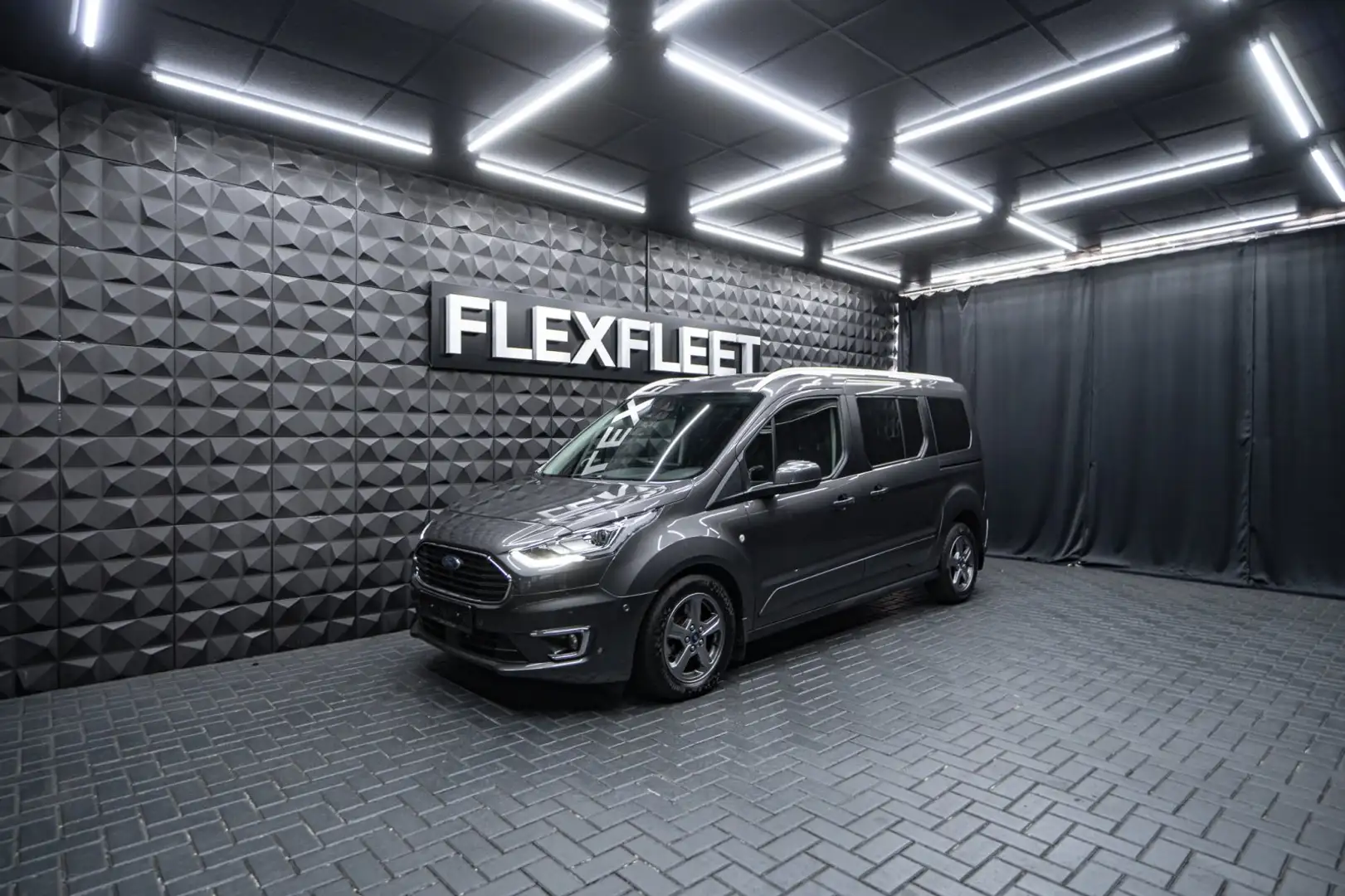 Ford Tourneo Connect 1.5TDCi Grand Titanium S 7Sitze  Pano Gris - 1
