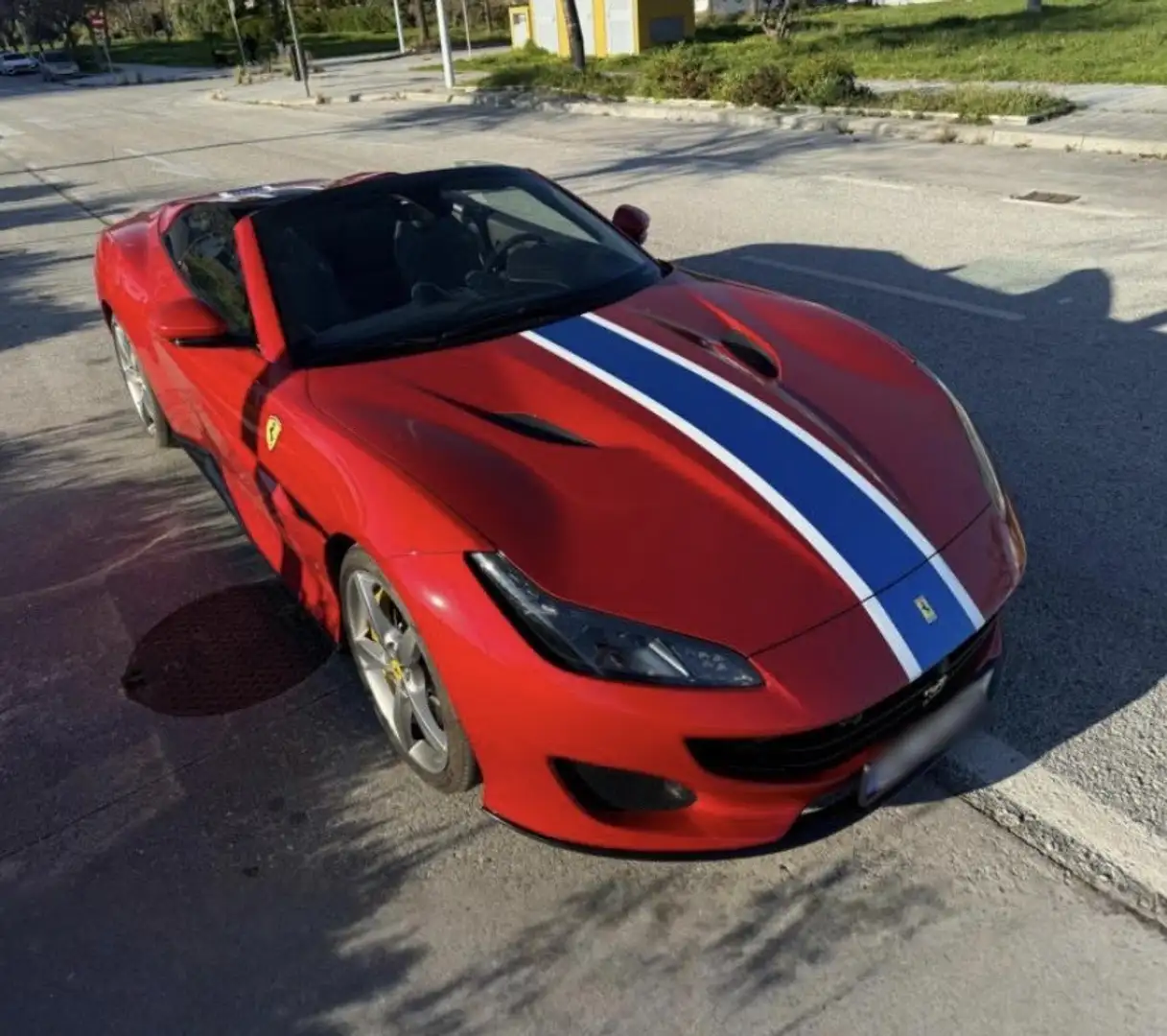 Ferrari Portofino - 1