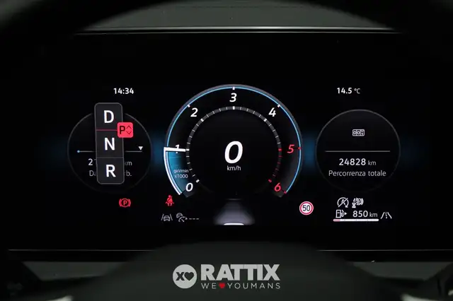 Volkswagen Tiguan view 15