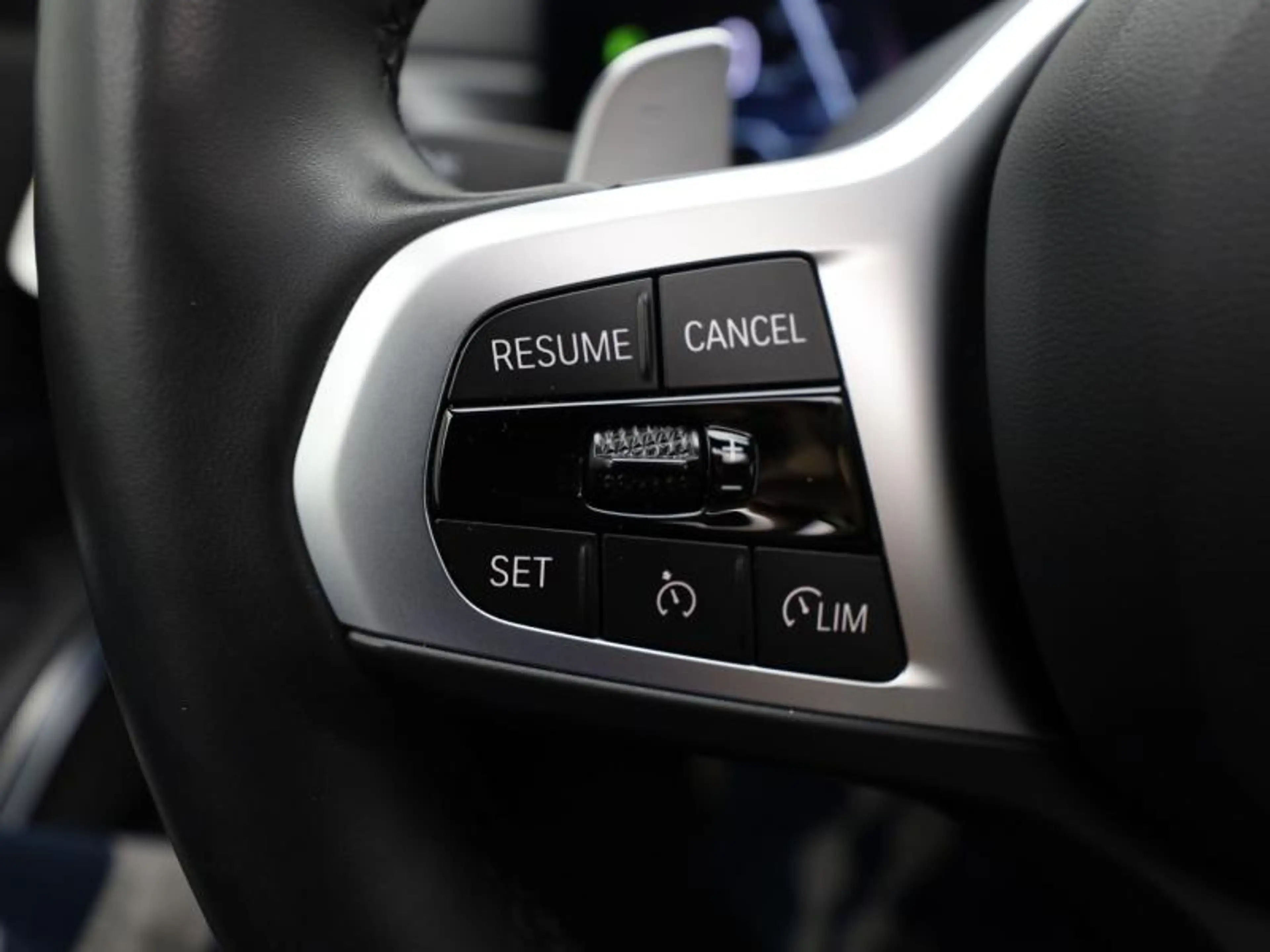BMW 330 XDRIVE - PANODAK - HARMAN KARDON — photo 11