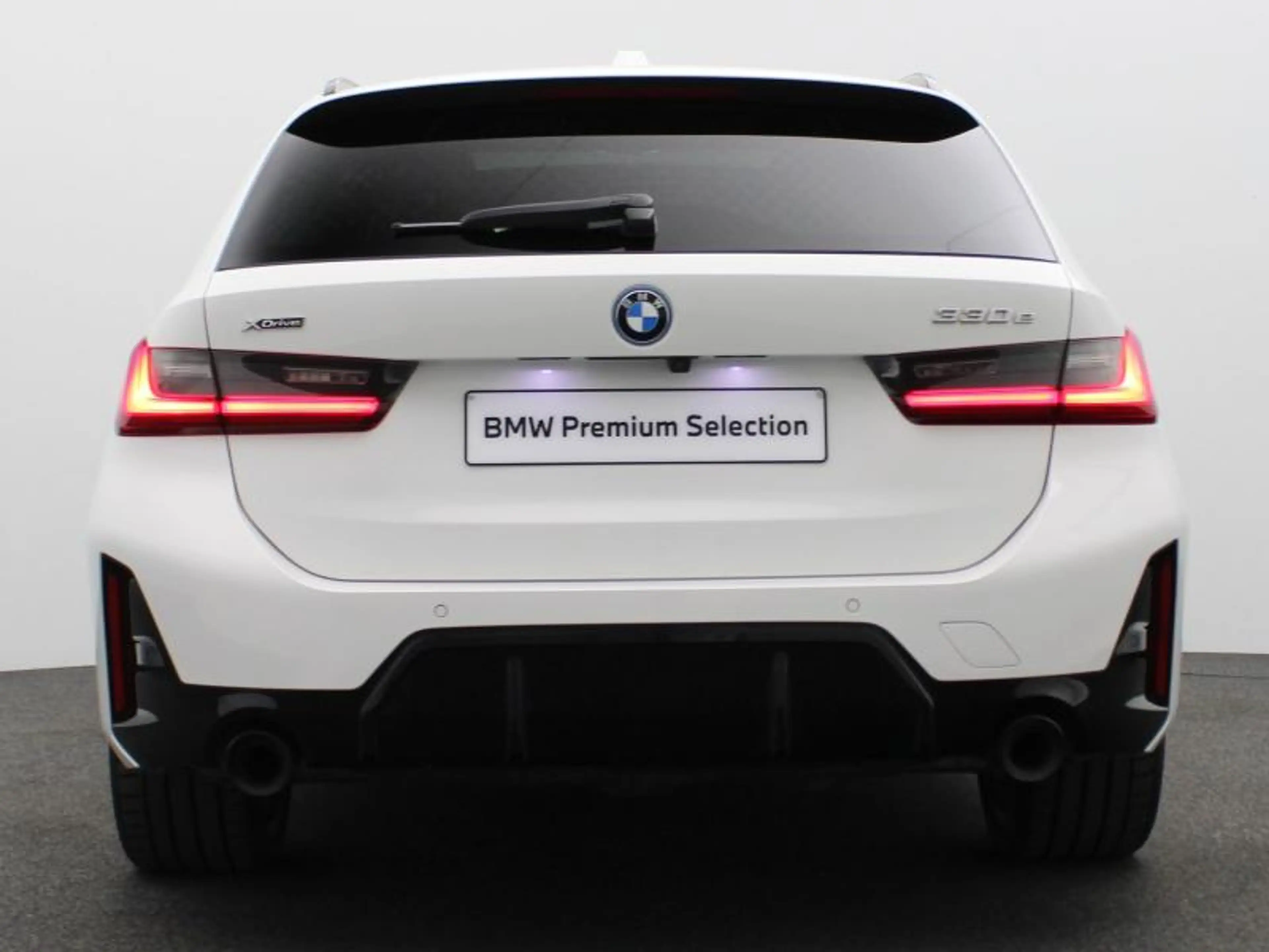 BMW 330 XDRIVE - PANODAK - HARMAN KARDON — photo 4