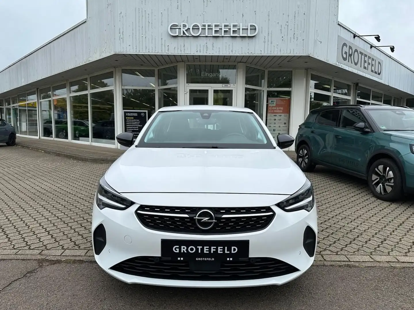 Opel Corsa F 1.2 Elegance Automatik + Allwetterreifen Blanc - 1