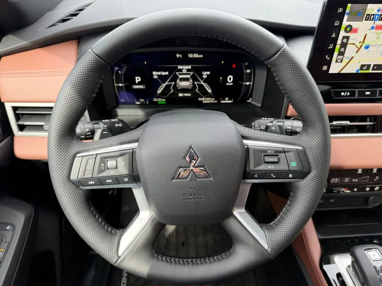 Mitsubishi Outlander снимка Mitsubishi Outlander