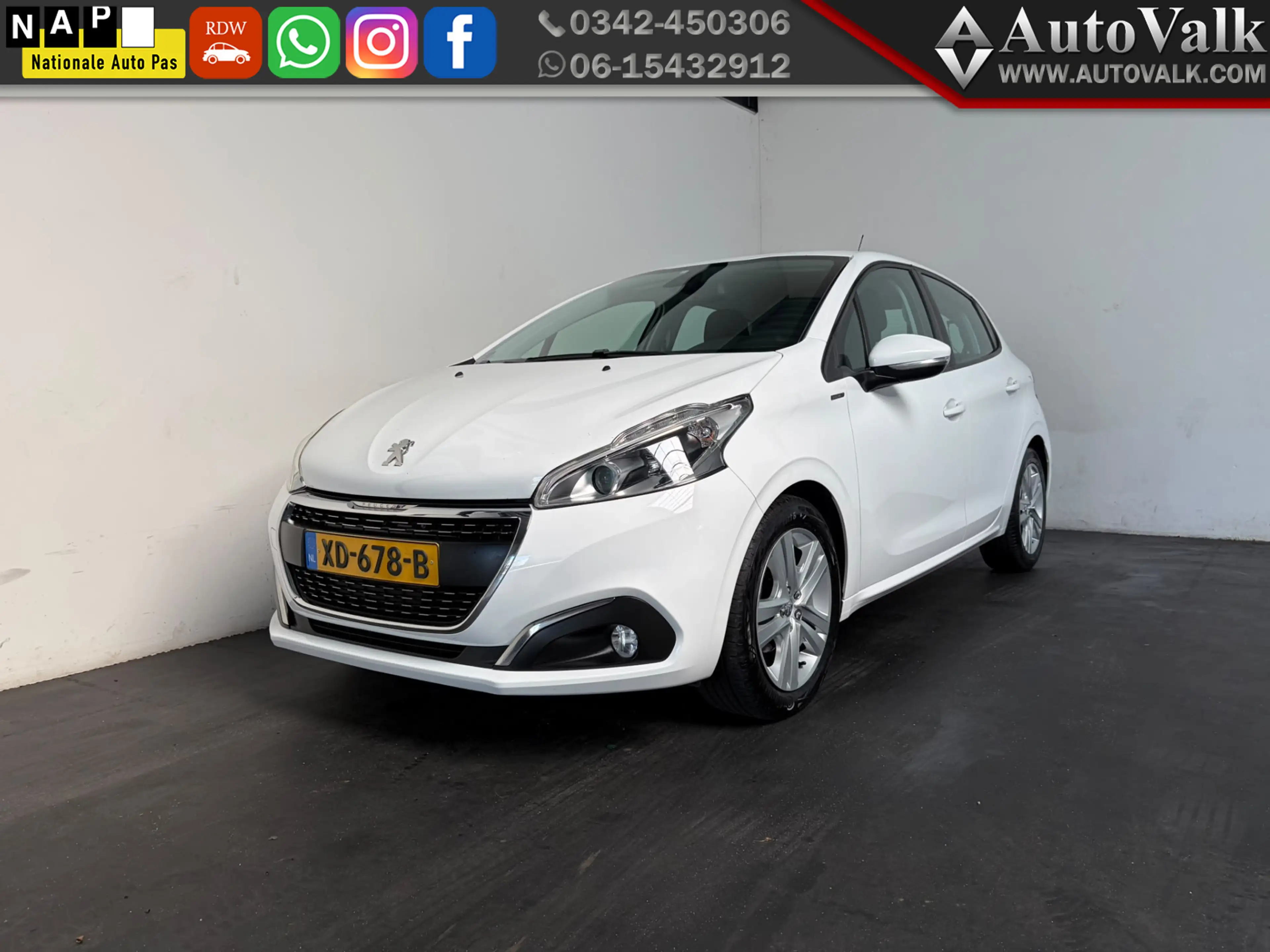 Peugeot 208 1.2 PureTech Signature