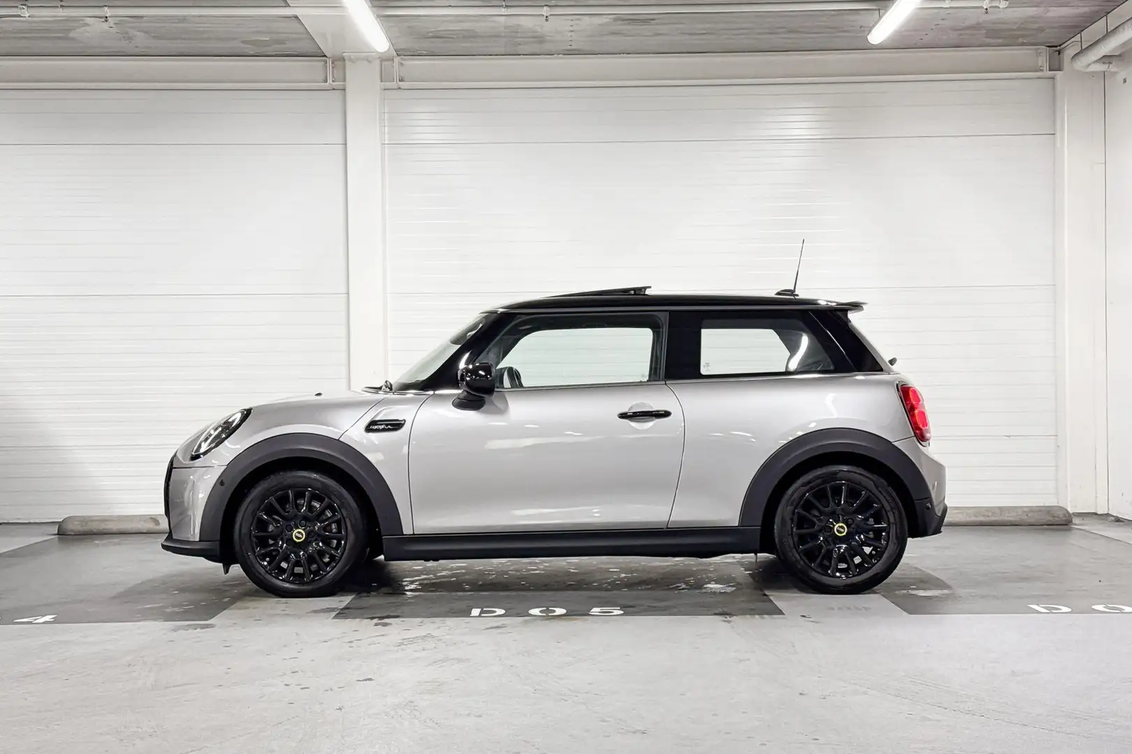 MINI 3-deurs Electric Classic | Stoelverwarming | Achte Grijs - 2